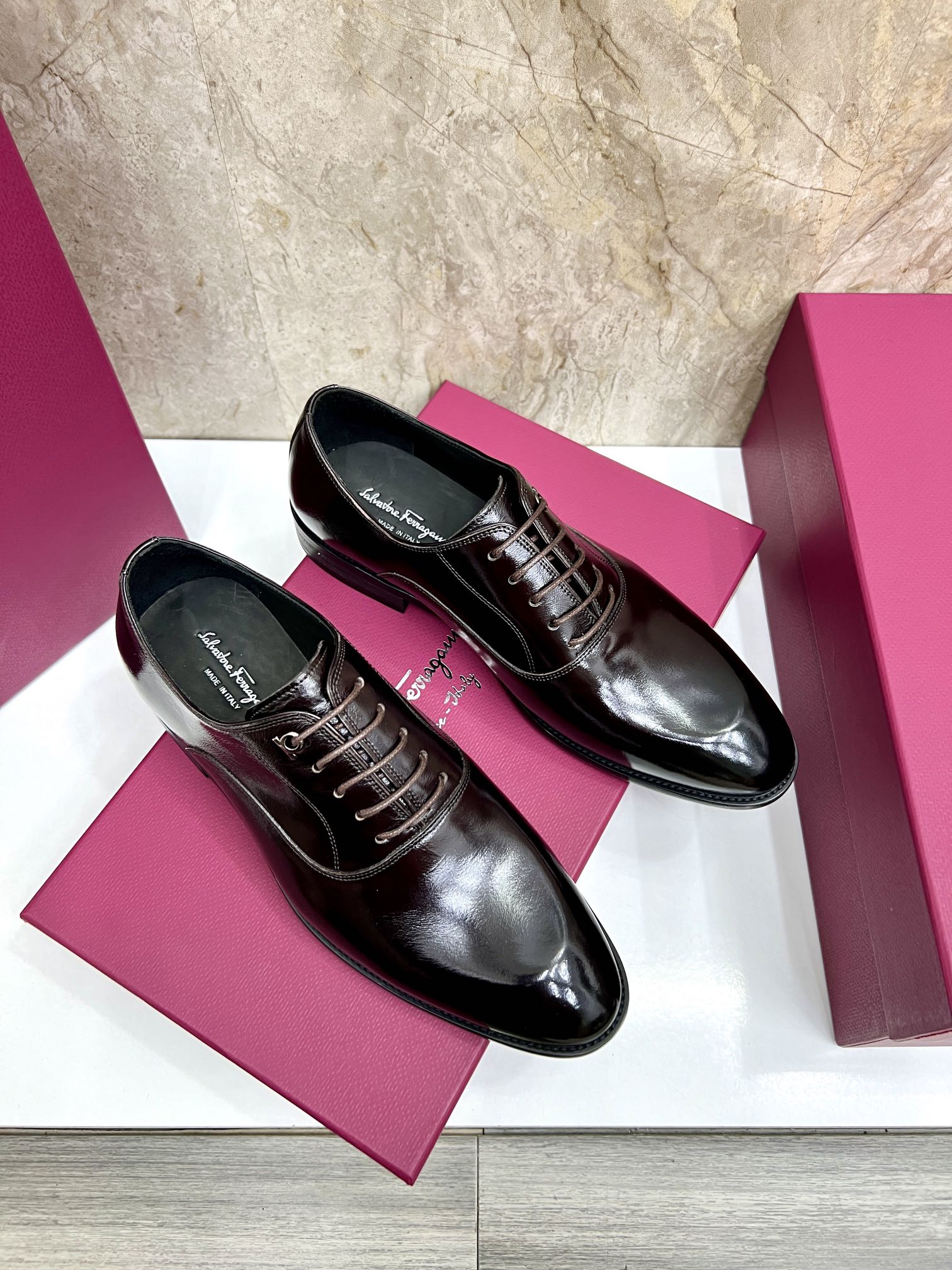 Salvatore Ferragamo Men's Leather Dress Shoes - Classic Lace-Up Oxfords 5 i1727294274 3031 6