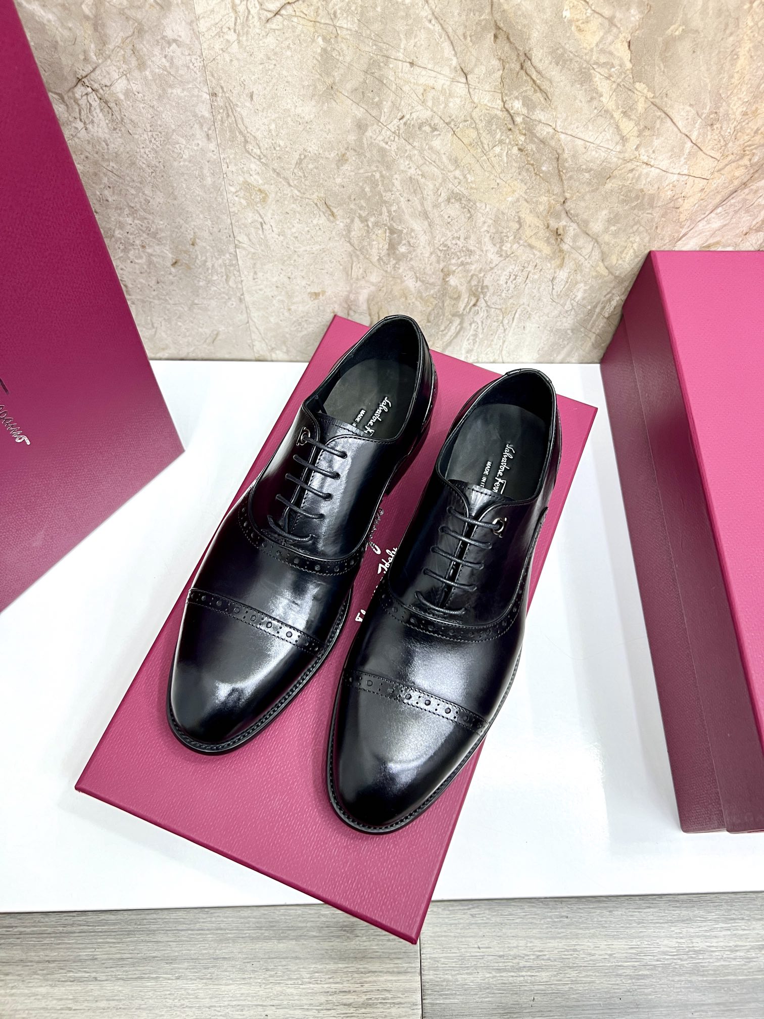 Salvatore Ferragamo Men's Black Leather Oxford Dress Shoes, Lace-up 4 i1727294297 7163 0