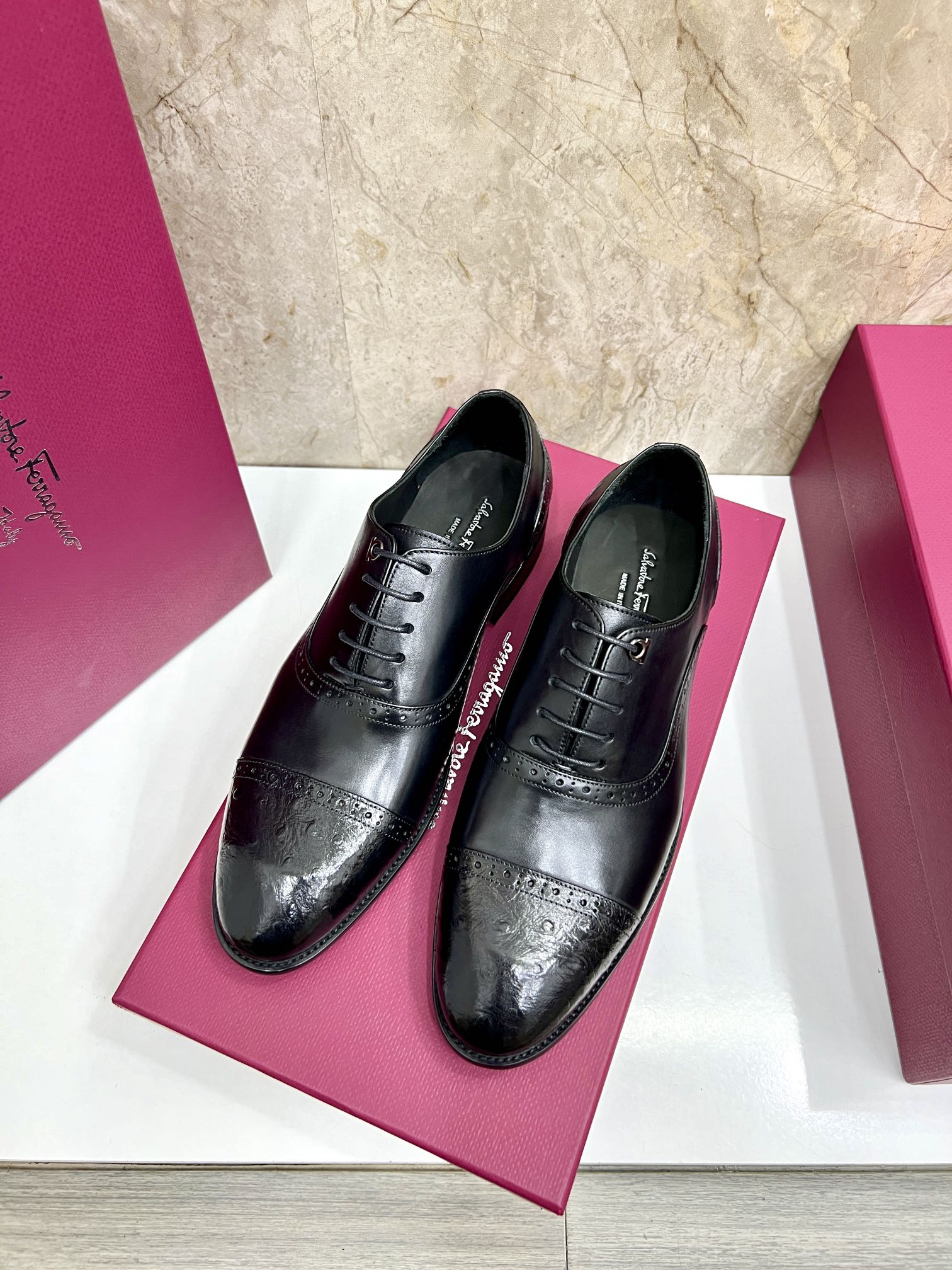 Salvatore Ferragamo Men's Black Leather Oxford Dress Shoes, Sizes 38-44 4 i1727294333 2810 6