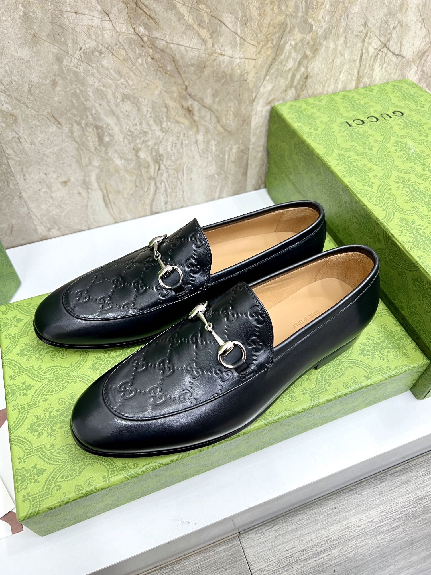 Gucci Men's Black Leather Loafers with Metal Horsebit Buckle - Size 39-44 3 i1731904829 1054 8