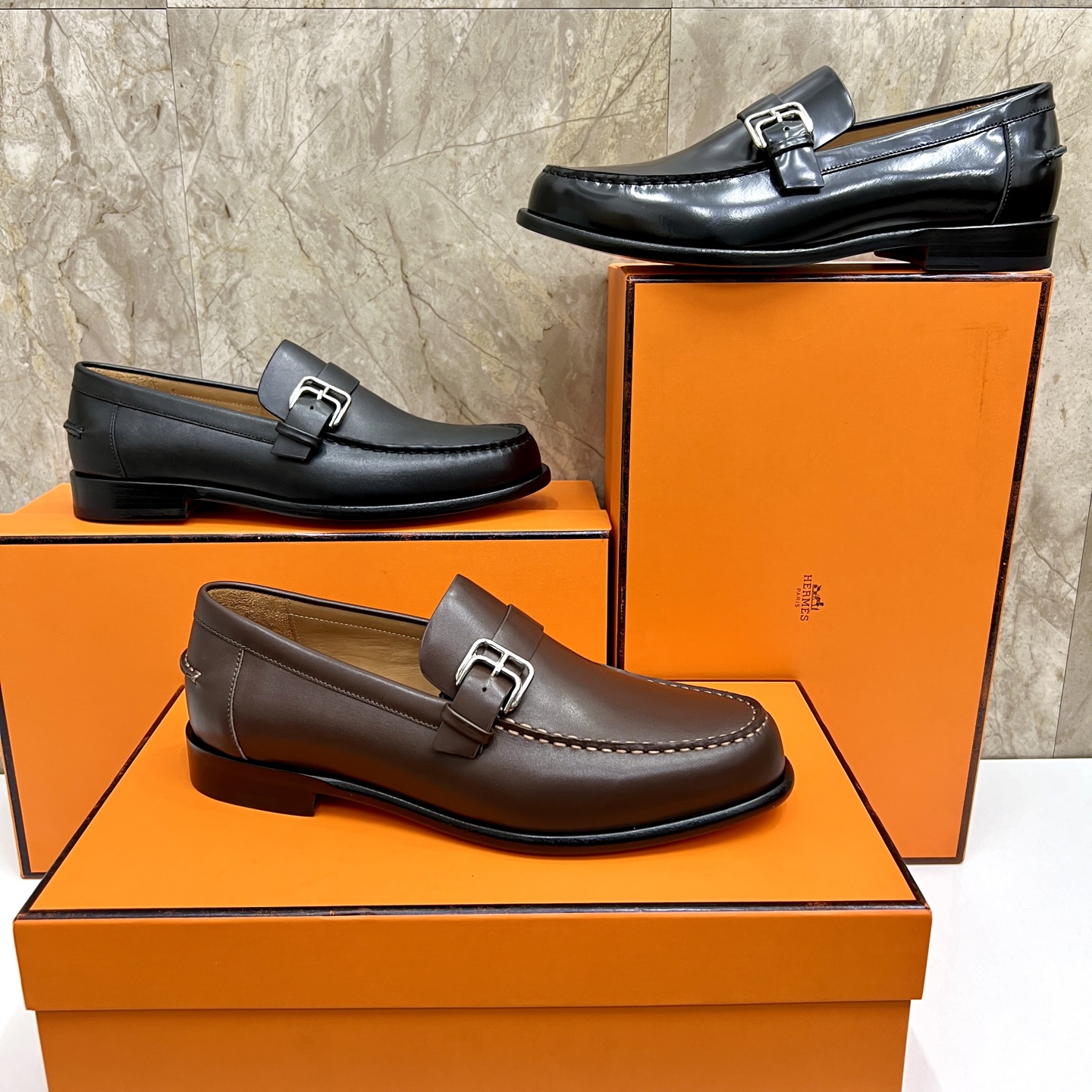 Hermès Giovanni Leather Loafers with Palladium Buckle - Classic Elegance 10 i1742294536210 3155 0 8