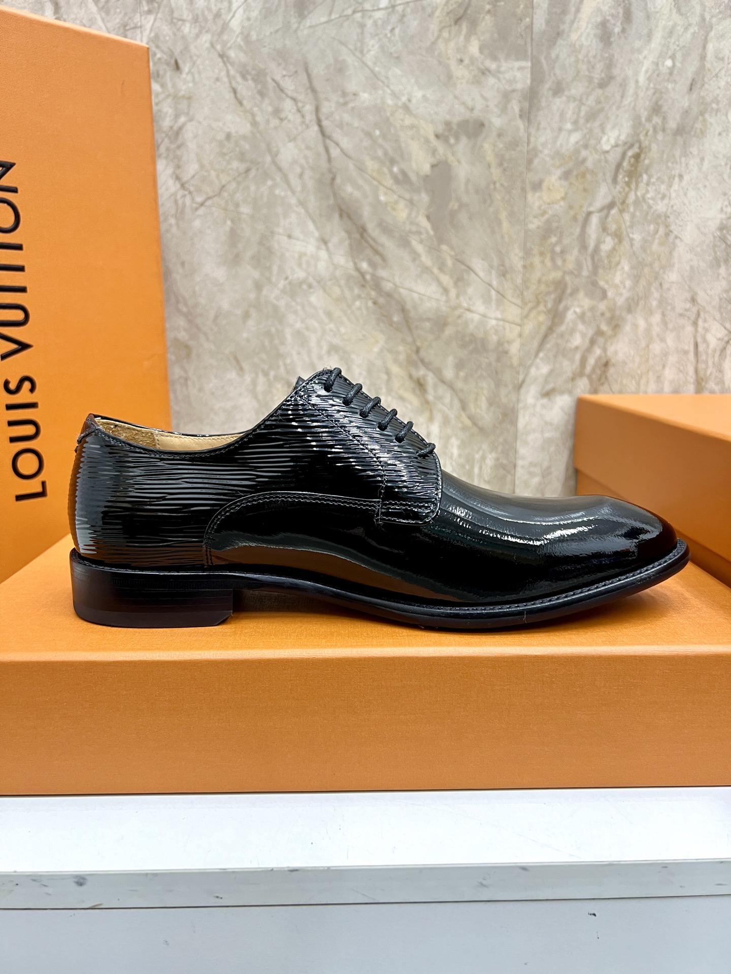 Louis Vuitton Vendome Flex Loafers: Imported Leather, Goodyear Welt 7 i1742488080898 8284 0 5