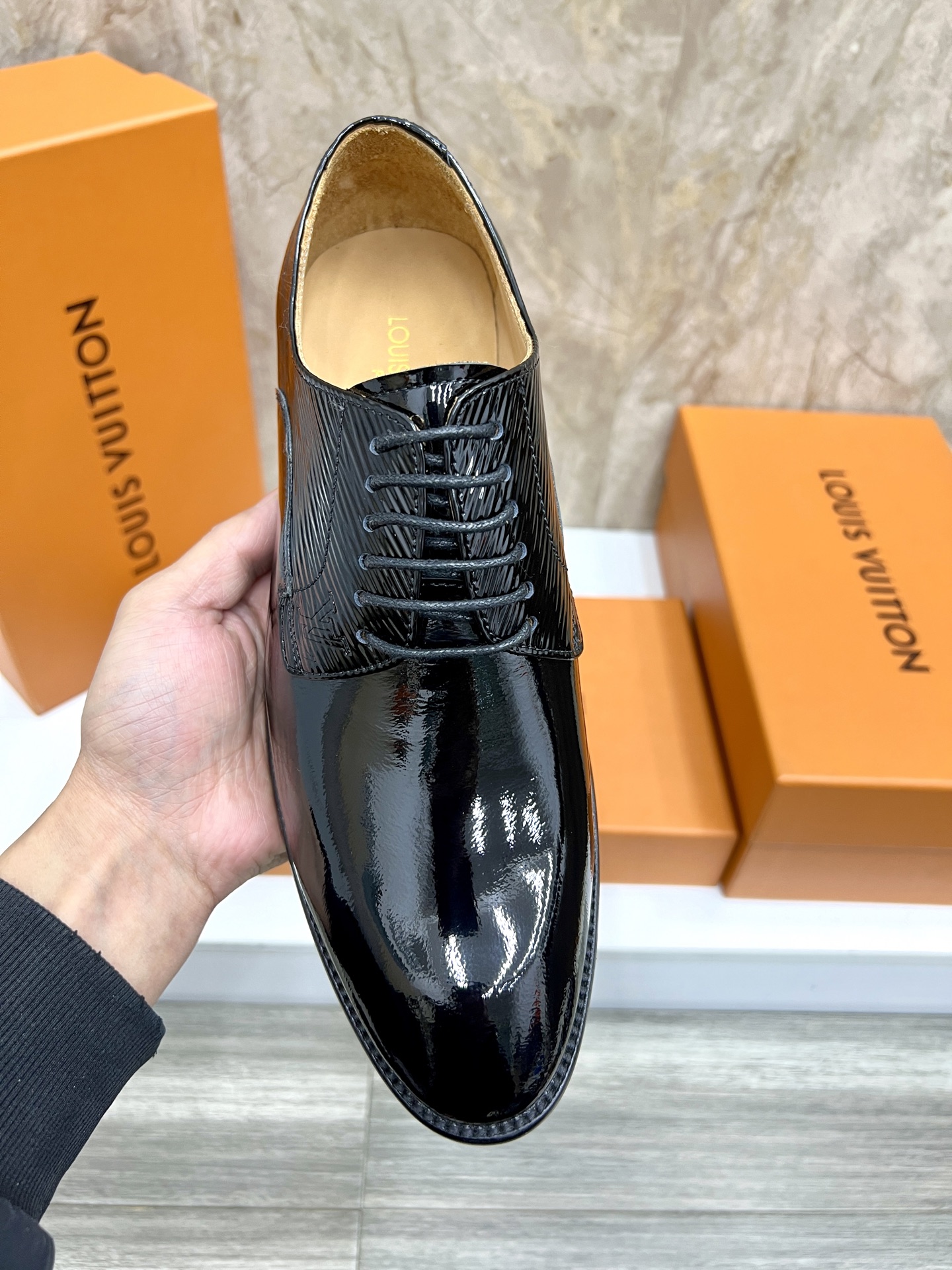 Louis Vuitton Vendome Flex Loafers: Imported Leather, Goodyear Welt 9 i1742488086078 5986 0 7