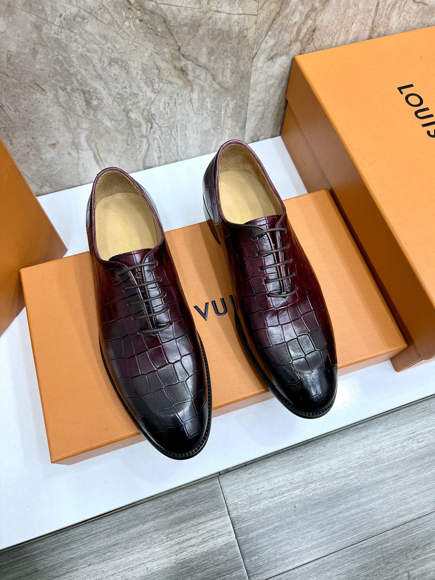 Louis Vuitton Vendome Flex Loafers in Leather with Monogram Detail