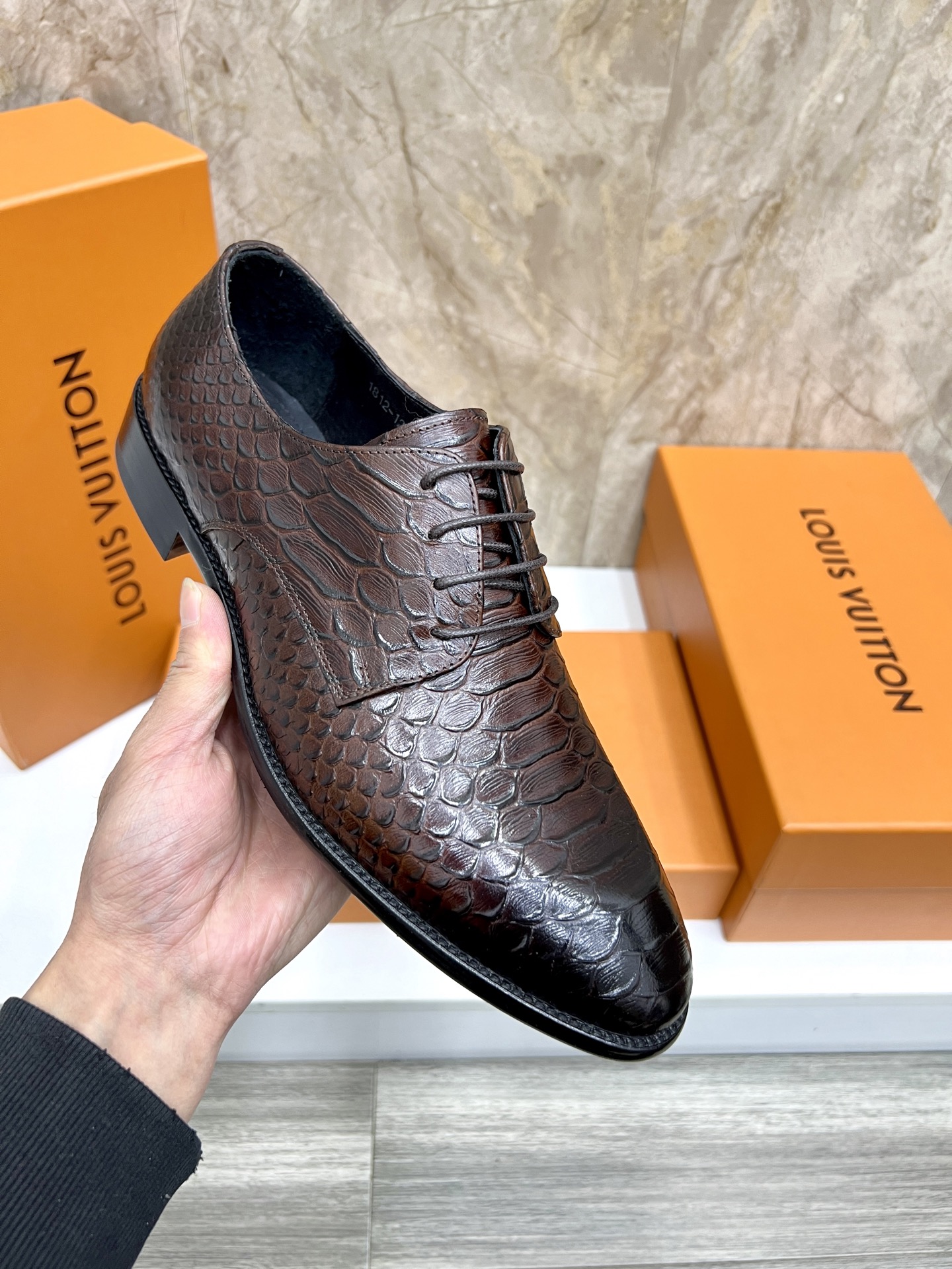 Louis Vuitton Men's Vendome Flex Loafers Imported Leather Size 38-44 8 i1742488242260 418 0 6