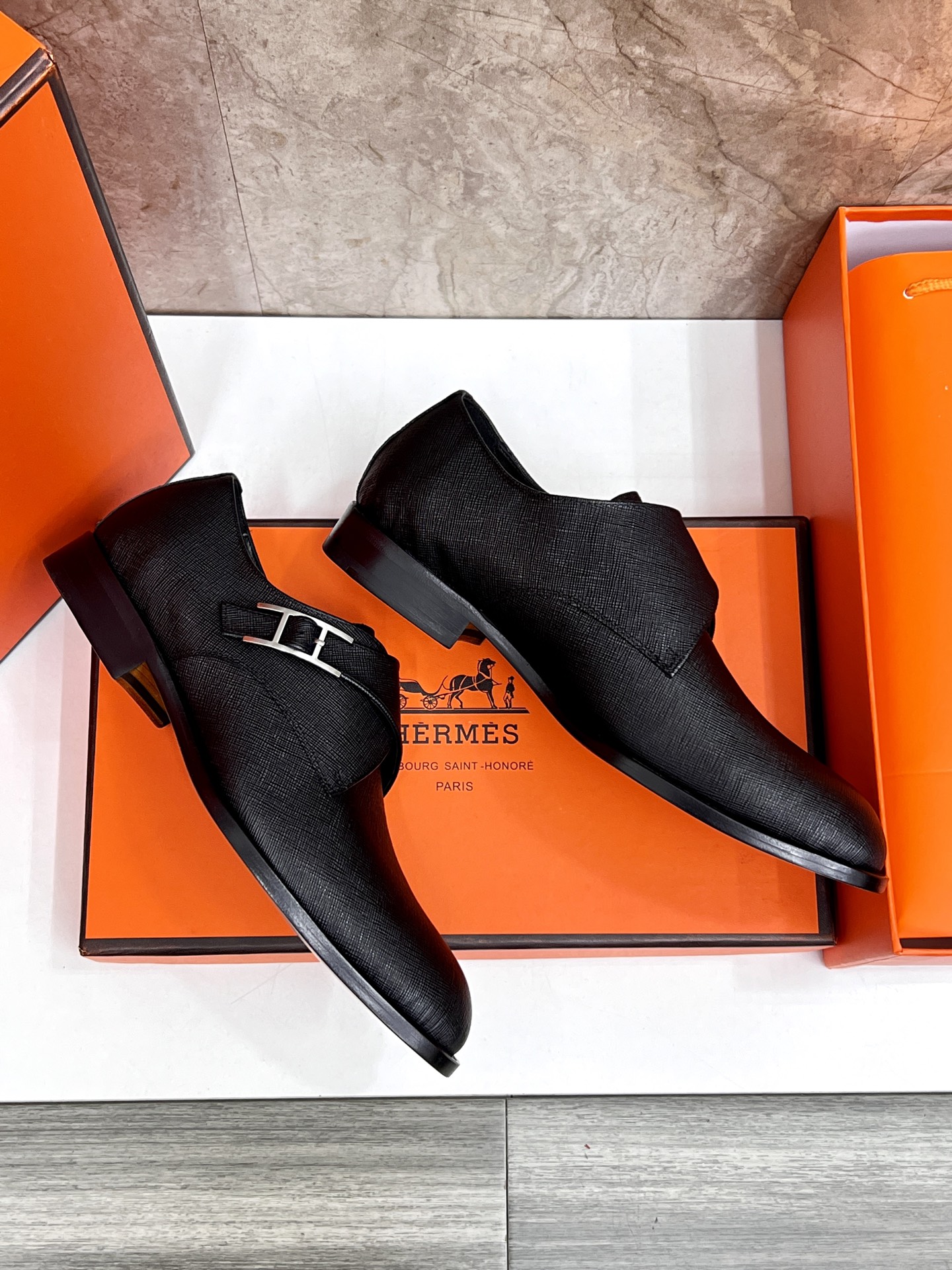 Hermes Giovanni Black Leather Loafers with Buckle Detail, Elegant Design 5 i1745734169975 860 0 3