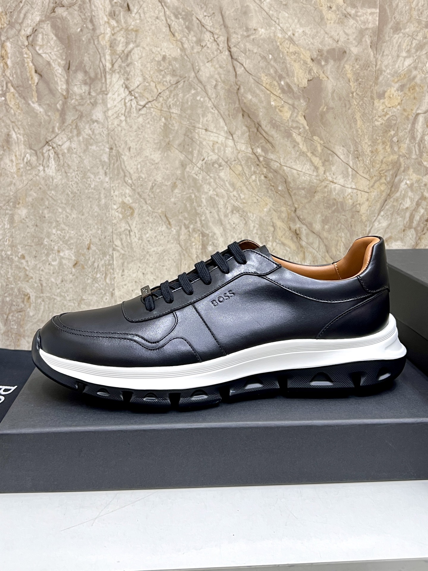 BOSS Men's Leather Casual Sneakers - Elegant and Comfortable Style 6 i1746852610289 8373 0 4