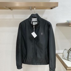 秋冬静奢顶配|Brunello Cucinelli秋冬新款极简静奢风夹克、高端通勤男装 颜色:黑色 码数:M-3 XL 秋冬静奢顶配|Brunello Cucinelli秋冬新款极简静奢风夹克、高端通勤男装 颜色:黑色 码数:M-3 XL