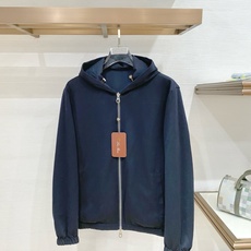 秋冬新款Loro Piana诺 u翩雅 老钱推荐 商务通勤 一衣两穿Bomber Windmate双面穿莲帽夹克外套 经 秋冬新款Loro Piana诺 u翩雅 老钱推荐 商务通勤 一衣两穿Bomber Windmate双面穿莲帽夹克外套 经