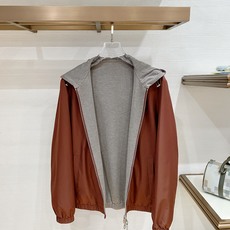 秋冬新款Loro Piana诺 u翩雅 老钱推荐 商务通勤 一衣两穿Bomber Windmate双面穿莲帽夹克外套 经 秋冬新款Loro Piana诺 u翩雅 老钱推荐 商务通勤 一衣两穿Bomber Windmate双面穿莲帽夹克外套 经