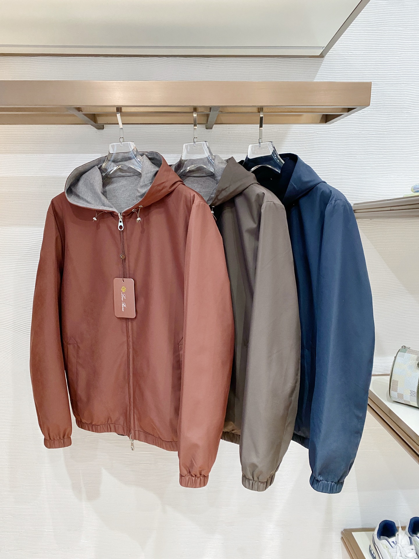 秋冬新款Loro Piana诺 u翩雅 老钱推荐 商务通勤 一衣两穿Bomber Windmate双面穿莲帽夹克外套 经