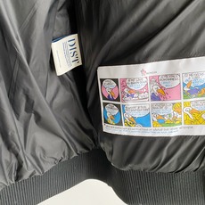 Moncler 盟可睐 2026FW秋冬新款立领口袋羽绒服💥 简约实穿爆款✨原版五金拉链,开合手感沉稳。轻薄防风面料,横 Moncler 盟可睐 2026FW秋冬新款立领口袋羽绒服💥 简约实穿爆款✨原版五金拉链,开合手感沉稳。轻薄防风面料,横