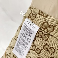 Gucci|古驰 2026秋冬新款立领羽绒马甲 甄选90新国标白鸭绒,蓬松防寒不臃肿 经典GG老花满印花面料,辨识度拉满 Gucci|古驰 2026秋冬新款立领羽绒马甲 甄选90新国标白鸭绒,蓬松防寒不臃肿 经典GG老花满印花面料,辨识度拉满