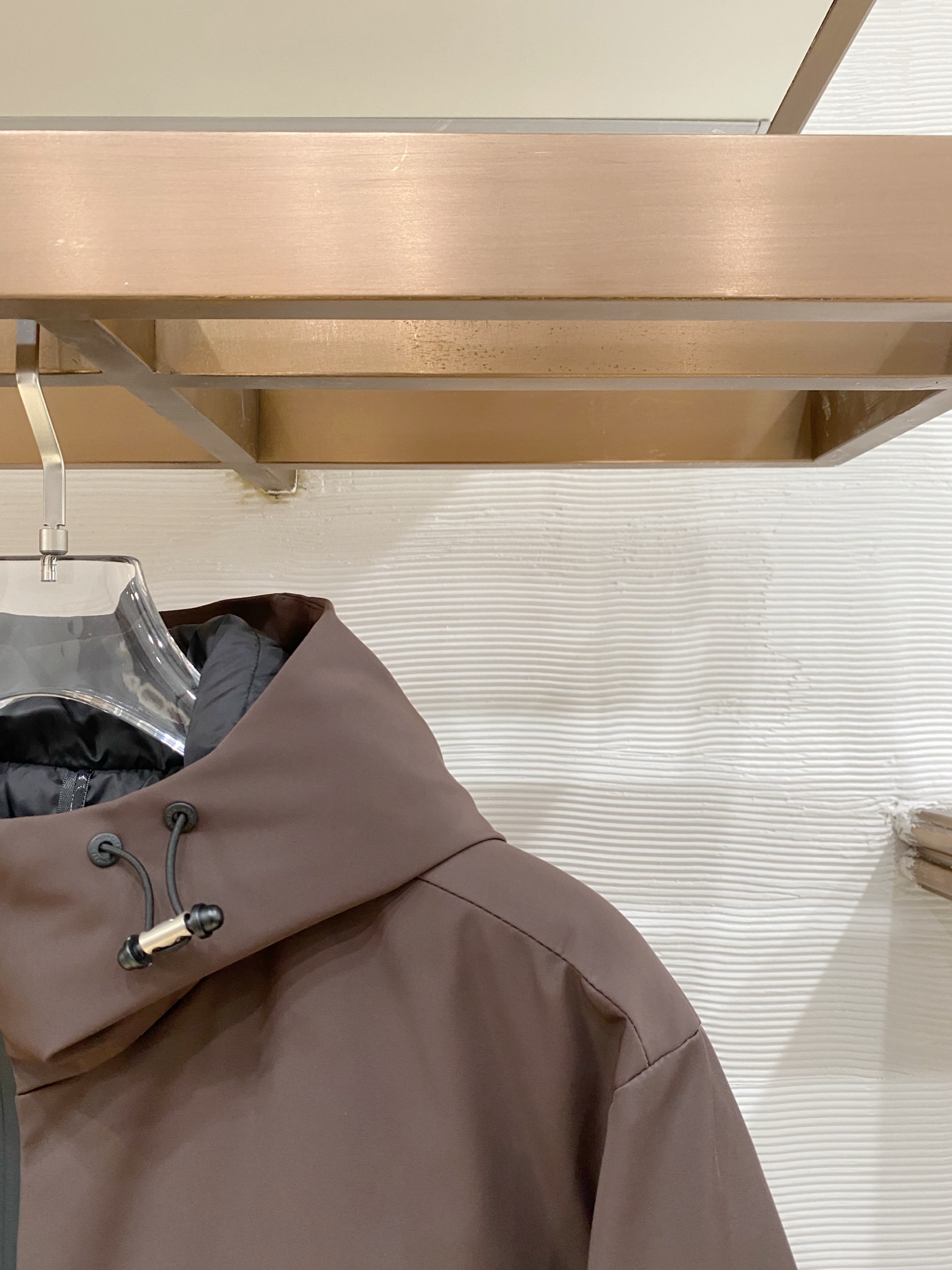 Moncler 盟可睐（蒙口）2026FW秋冬专柜最新款连帽工装风羽绒服 全套原版五金辅料，主拉链、口袋铆钉扣、帽绳金属