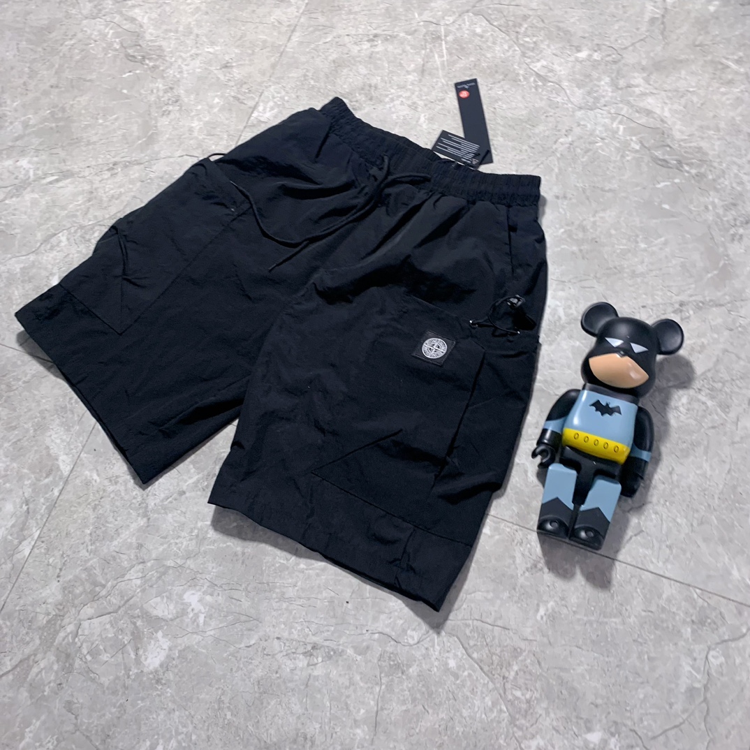 High-Quality Black Nylon Shorts in Various Sizes for Stoneman’s Islander Style
