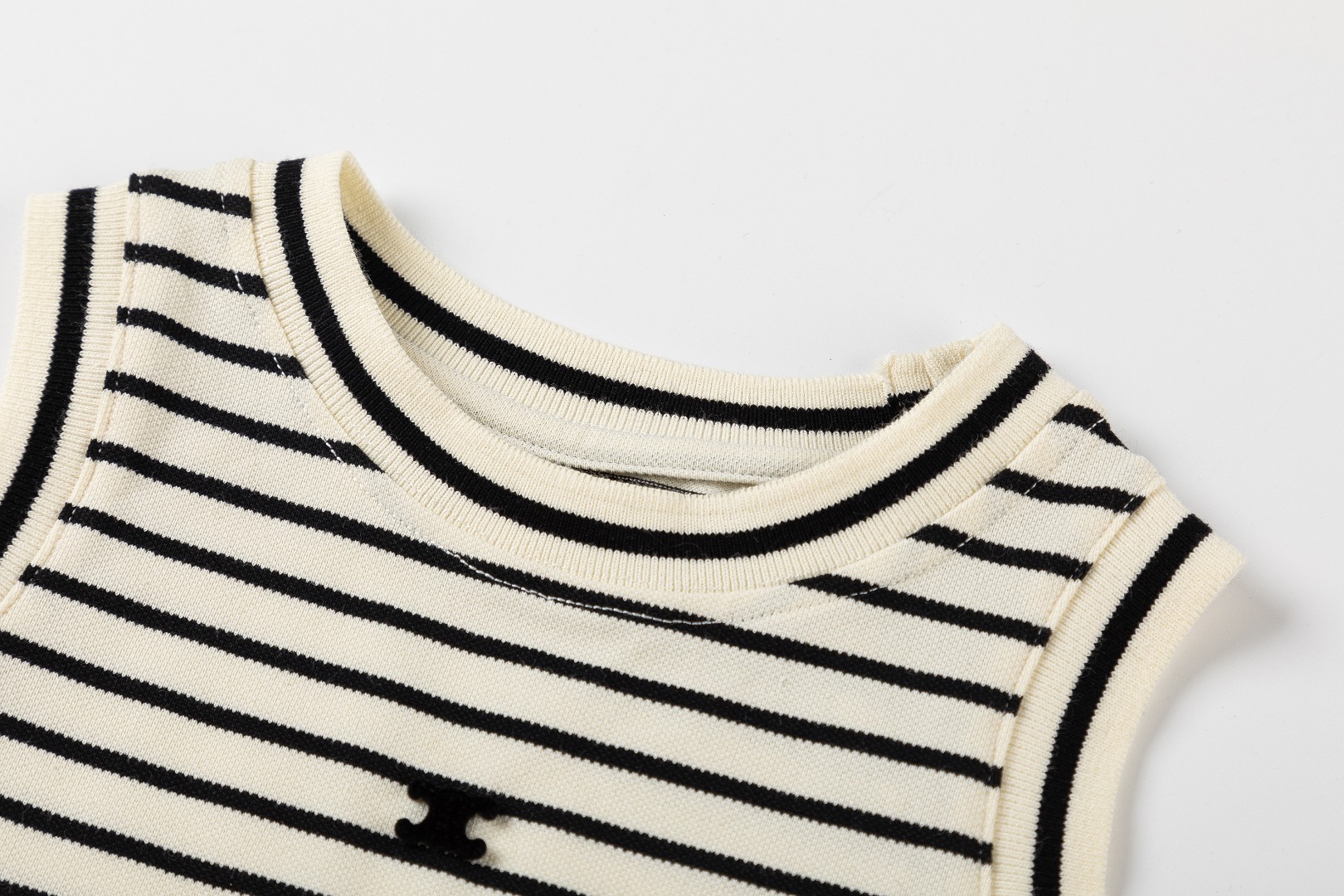 Celine striped vest: details