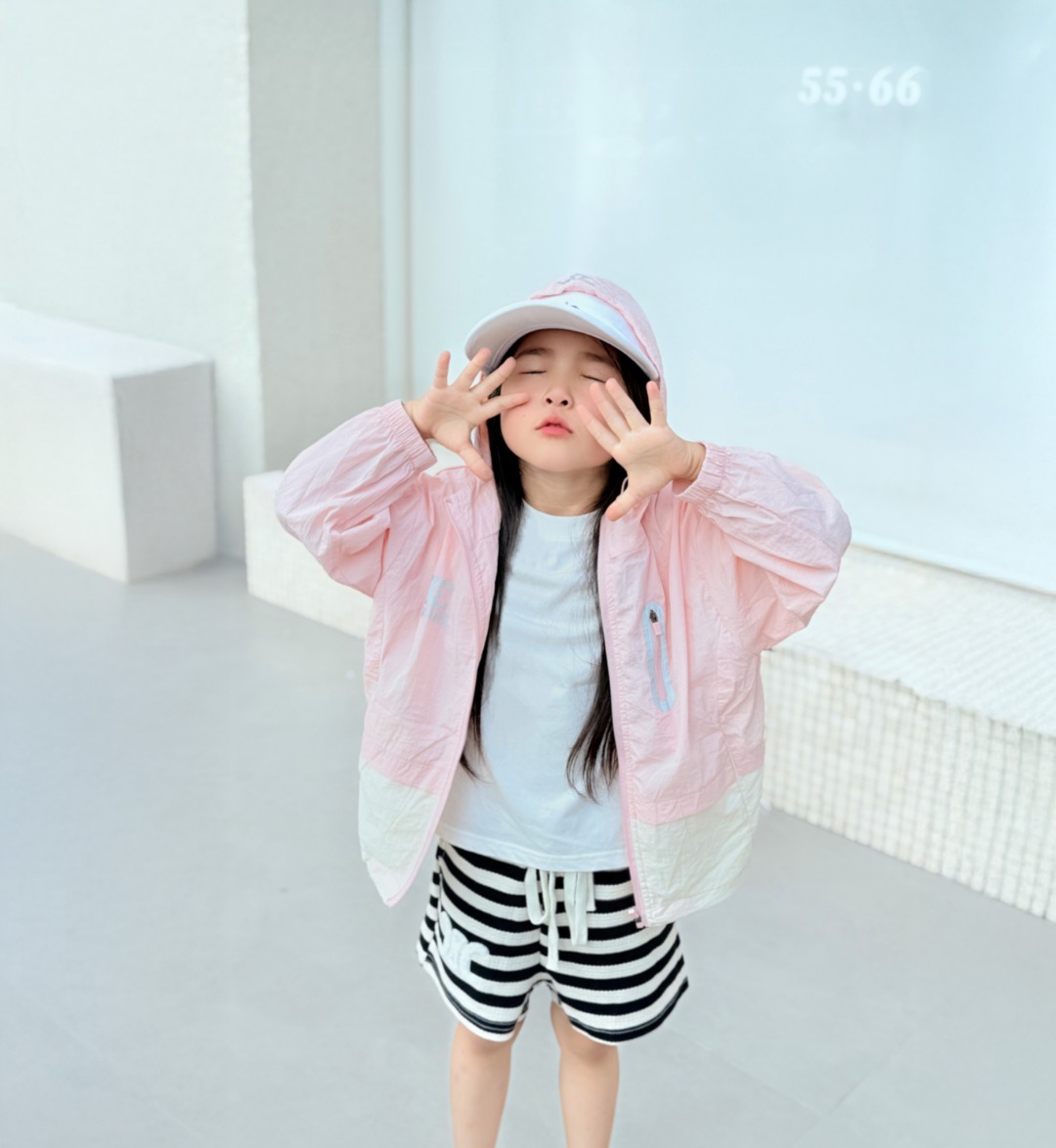 Chanel Summer Sunscreen: Elegant, Lightweight, and Functional Fashion for Summer Outings - 图片 2