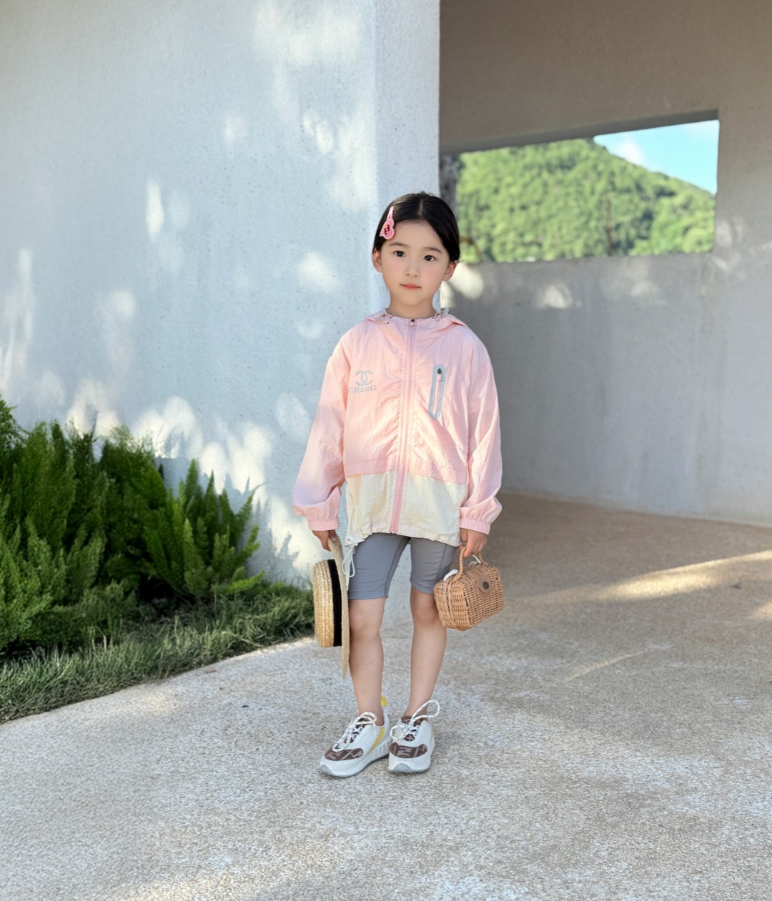 Chanel Summer Sunscreen: Elegant, Lightweight, Functional Technology for Summer Run.