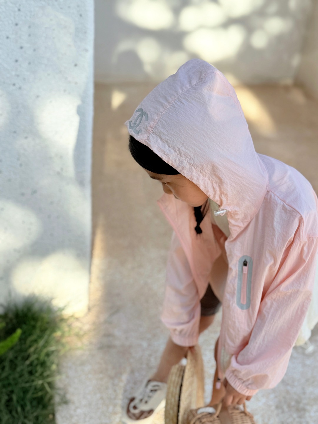 Chanel Summer Sunscreen: Elegant, Functional, and Stylish Protection - 图片 6