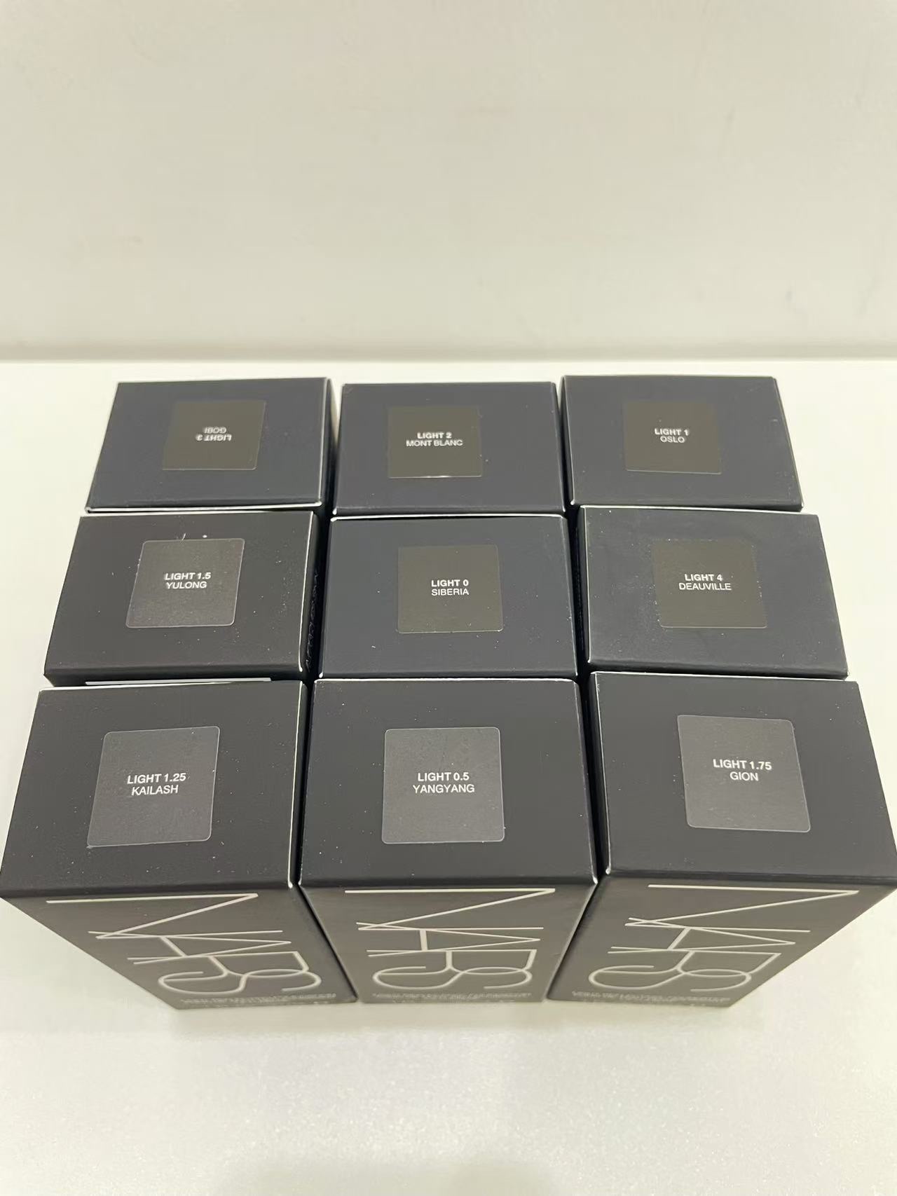 65. Base de maquillaje NARS/纳斯 Super Matte 30ml / Versión Mingtong 🔜 Versión Mingtong. ¡Alta calidad❗ 9 tonos: L0#, L1…