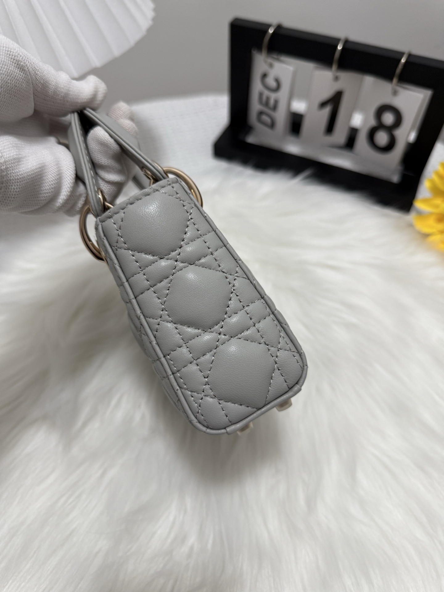 Lady Micro Bag, Gray Lambskin Mini Bag, Chic and Versatile 3 i1747582202878 8700 0 1