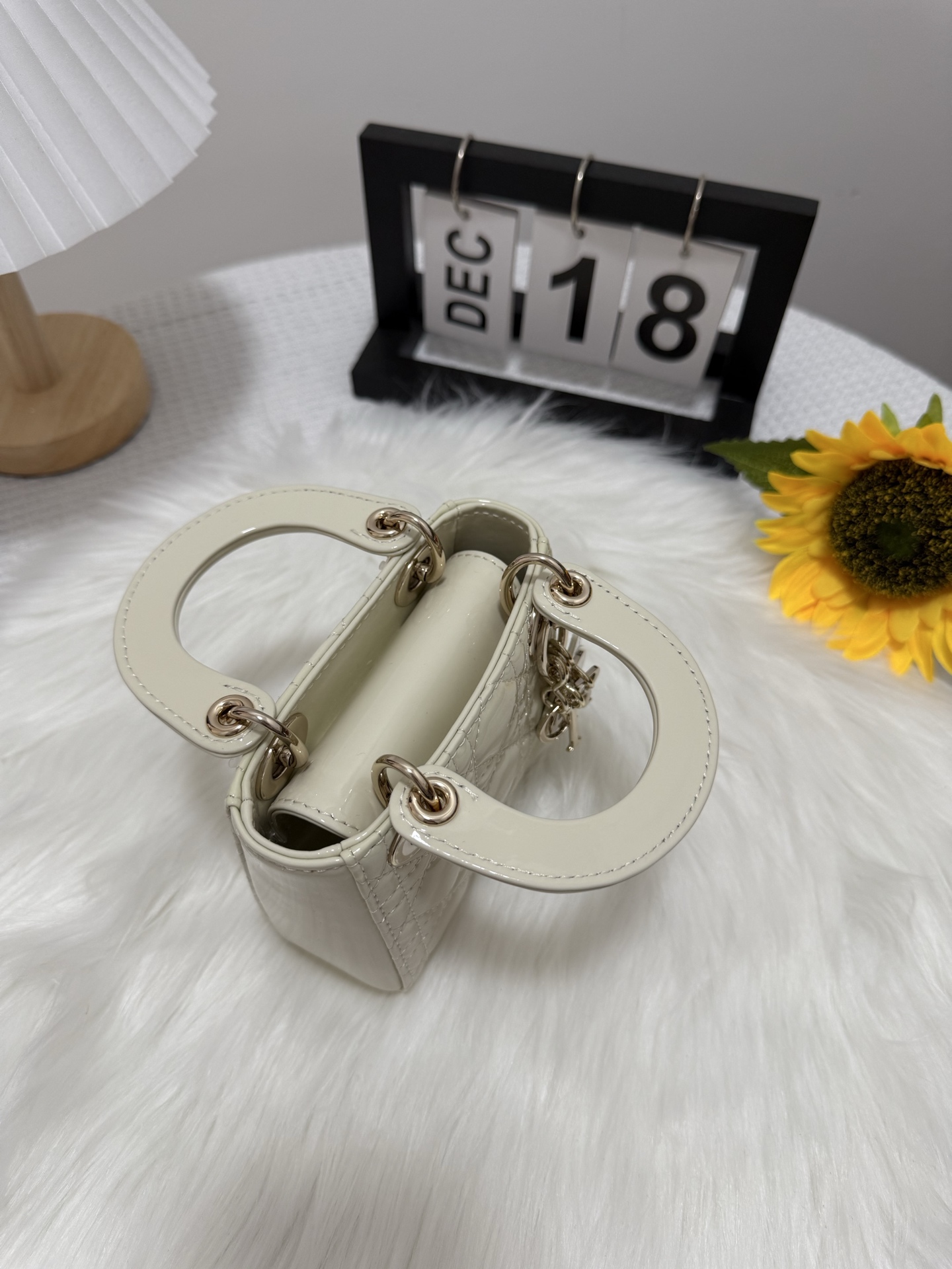 Lady Micro Bag,White Patent Leather,Iconic Letter Hardware,Compact Design 5 i1747582395458 7013 0 4