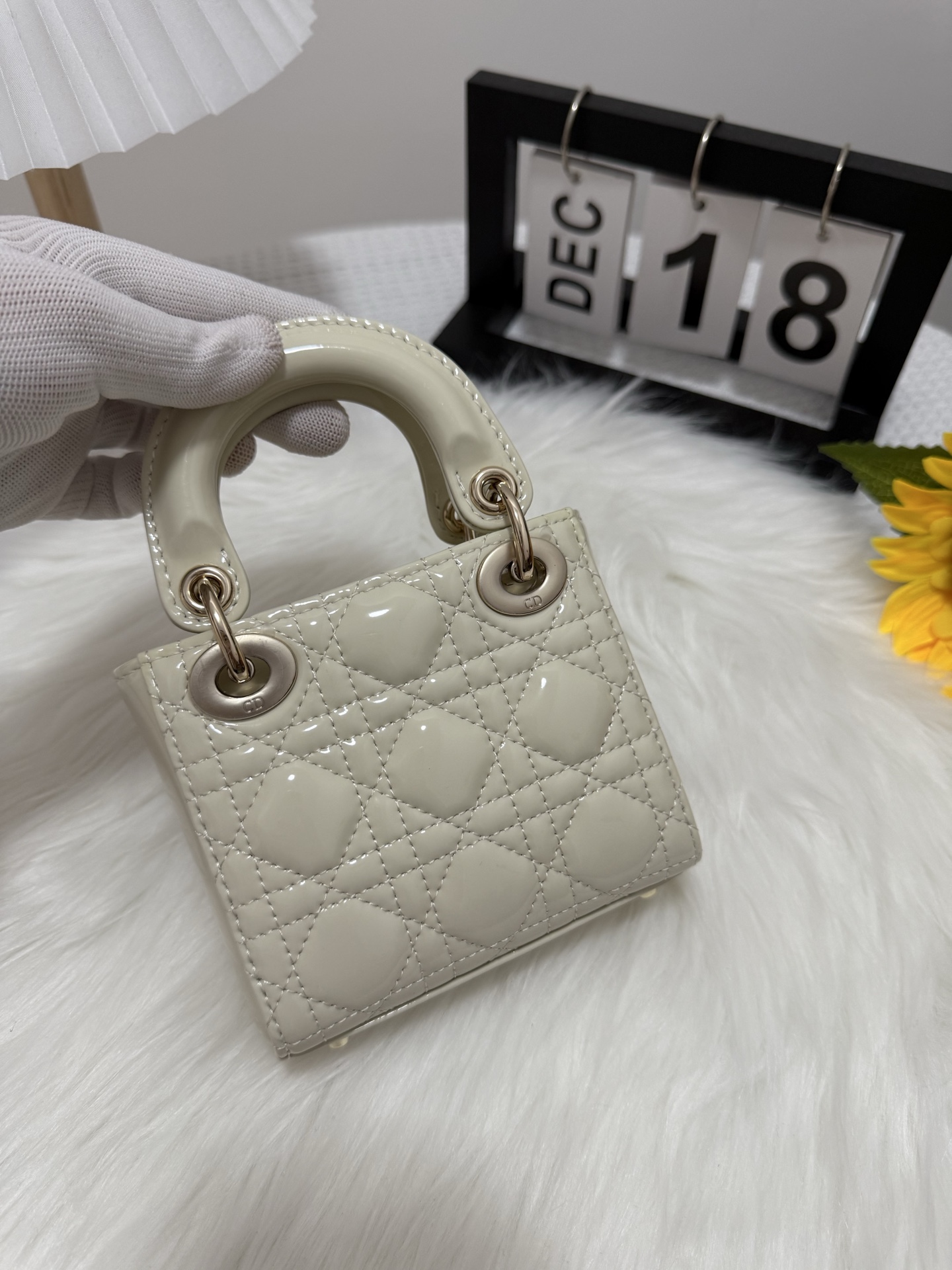 Lady Micro Bag,White Patent Leather,Iconic Letter Hardware,Compact Design 3 i1747582396389 6164 0 2