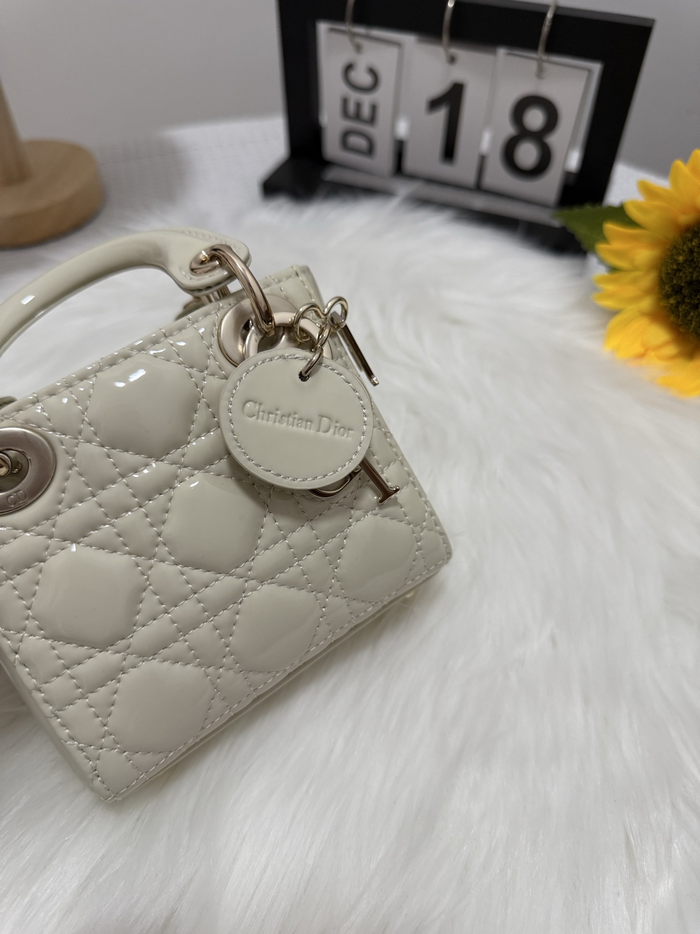 Lady Micro Bag,White Patent Leather,Iconic Letter Hardware,Compact Design 8 i1747582396419 9281 0 7
