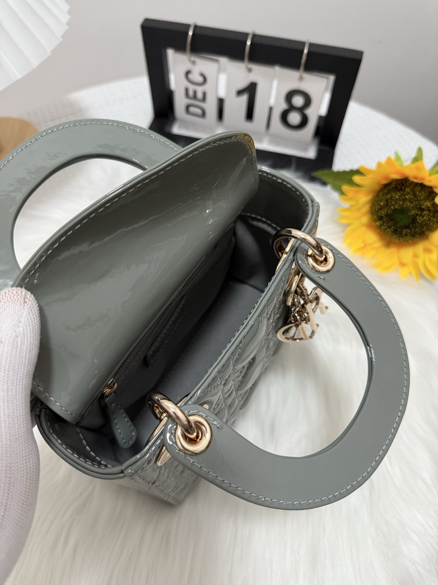 Dior Lady Dior Mini Bag - Rock Gray Patent Leather 6 i1747582589836 2812 0 5