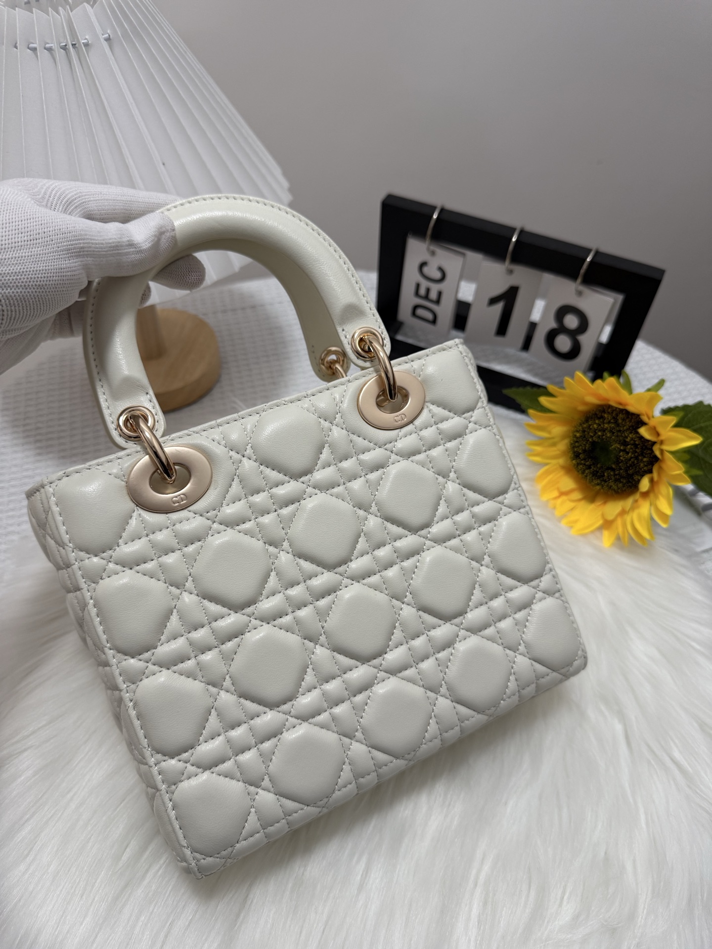Dior Lady Dior Small Bag White Lambskin with Cannage Stitching 4 i1747583697415 5968 0 2