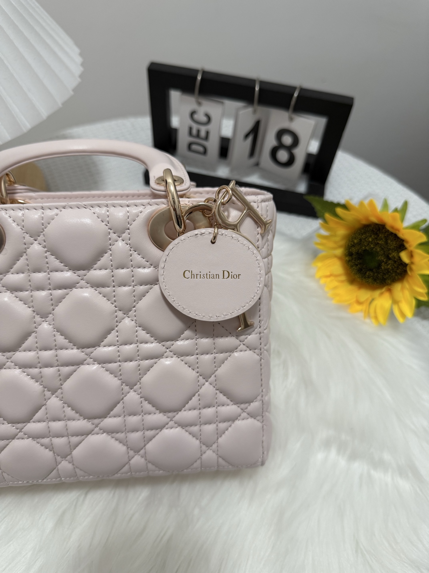 Lady Dior Quilted Lambskin Handbag - Elegant & Timeless Design 9 i1747583994143 7129 0 7
