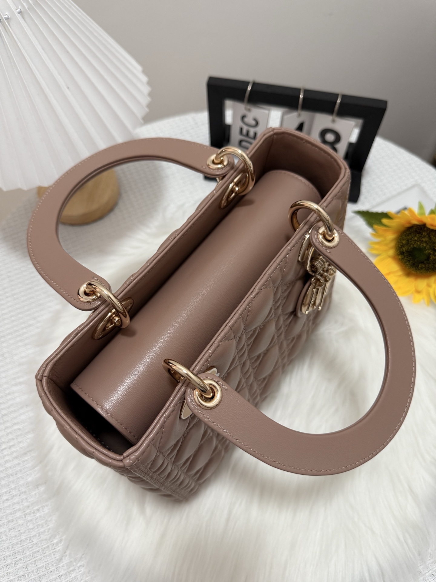 Dior Lady Dior Bag Five-Grid Flap Design, Classic Cannage Stitching, 24cm 6 i1747585963588 8170 0 4