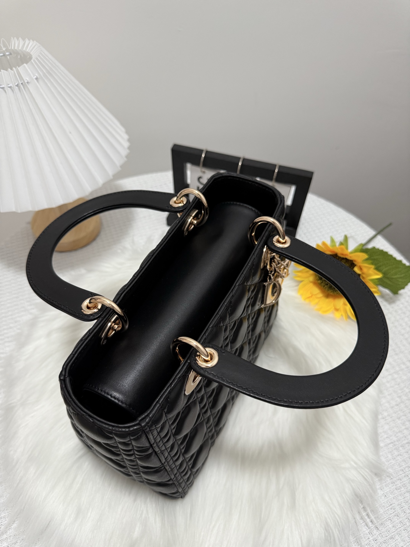 Elegant Lady Five-Compartment Black Handbag, a Classic Design Updated 6 i1747585984381 5743 0 4