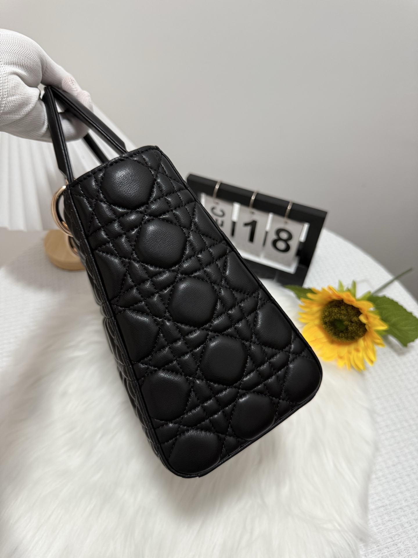 Elegant Lady Five-Compartment Black Handbag, a Classic Design Updated 3 i1747585985468 9351 0 1