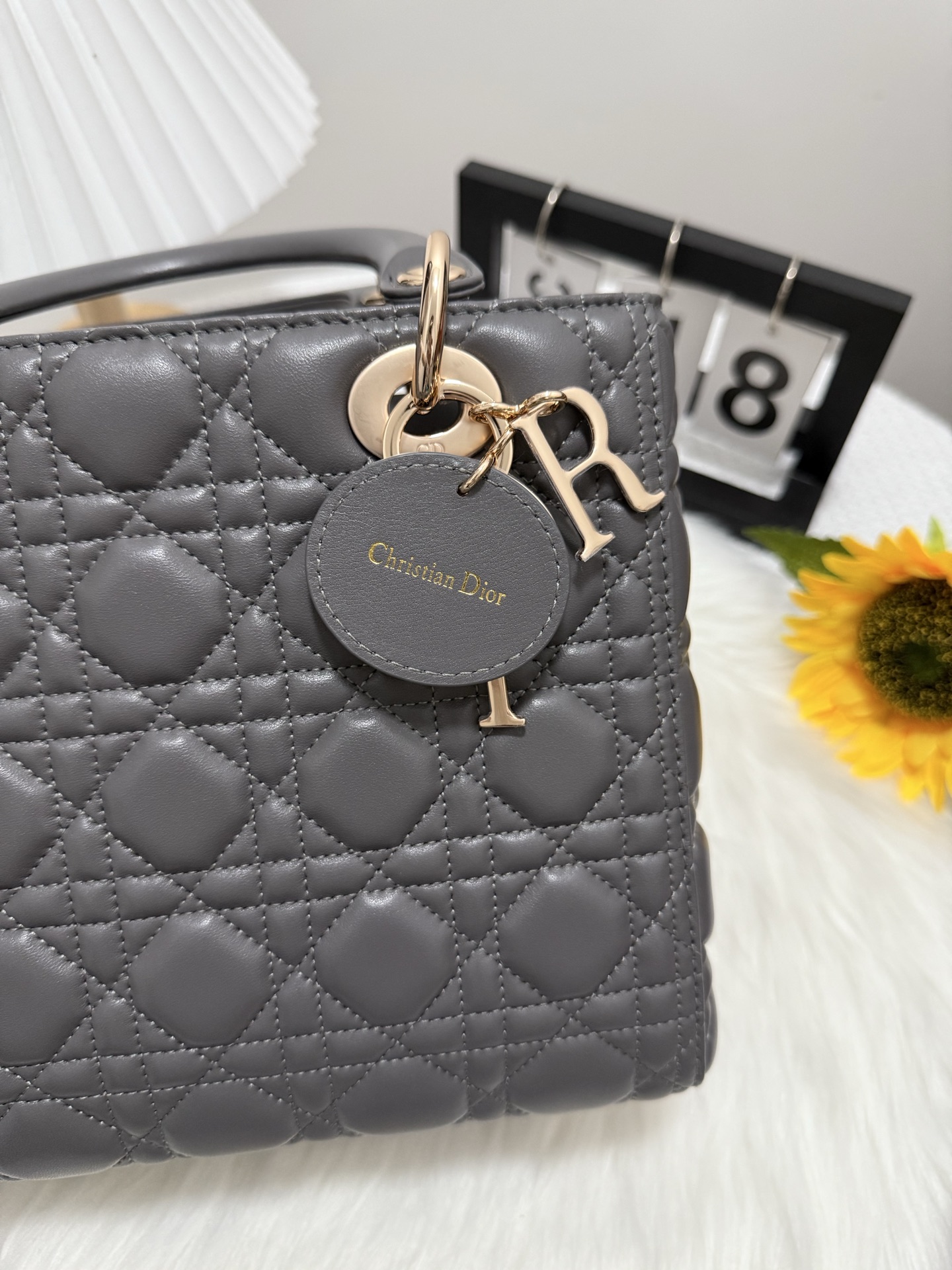 Dior Lady Bag Five-Compartment Flap Classic Upgrade Gray 24cm 8 i1747586152048 6997 0 7