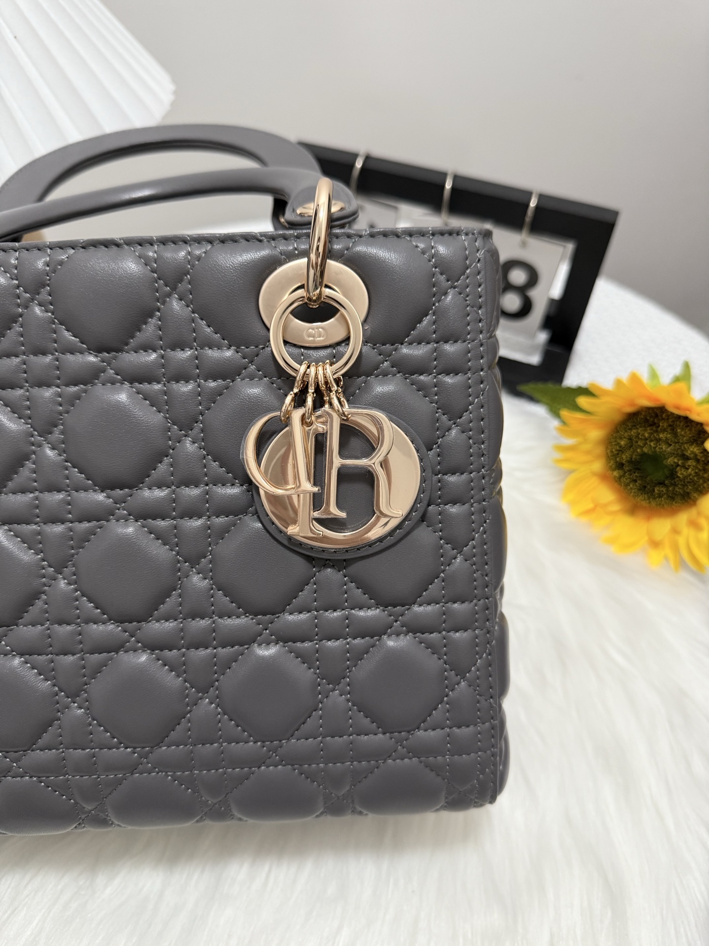 Dior Lady Bag Five-Compartment Flap Classic Upgrade Gray 24cm 7 i1747586152117 5092 0 6