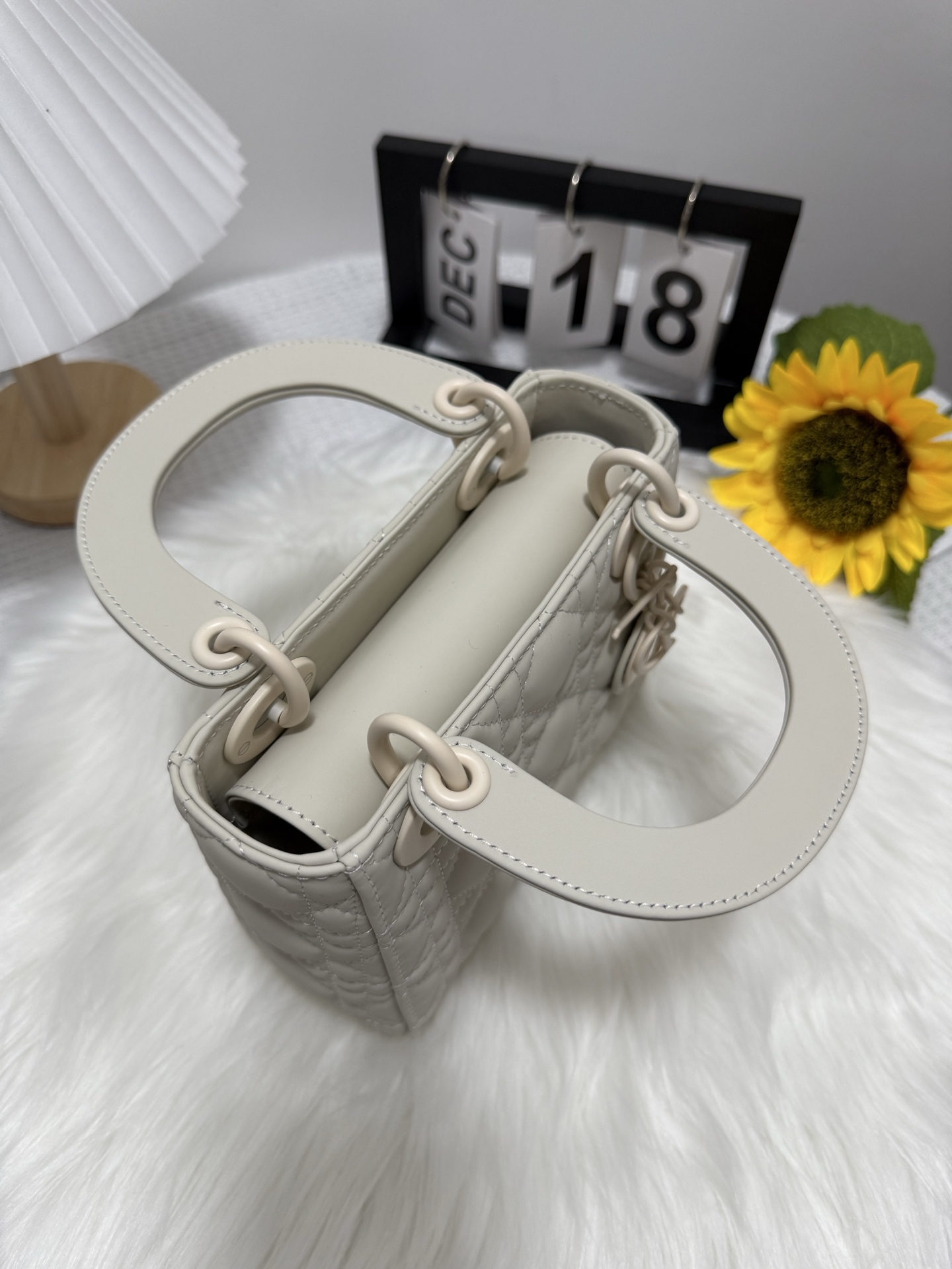 Lady Dior Mini Bag White Frosted Cannage Lambskin with Chain 6 i1747586638789 6751 0 4