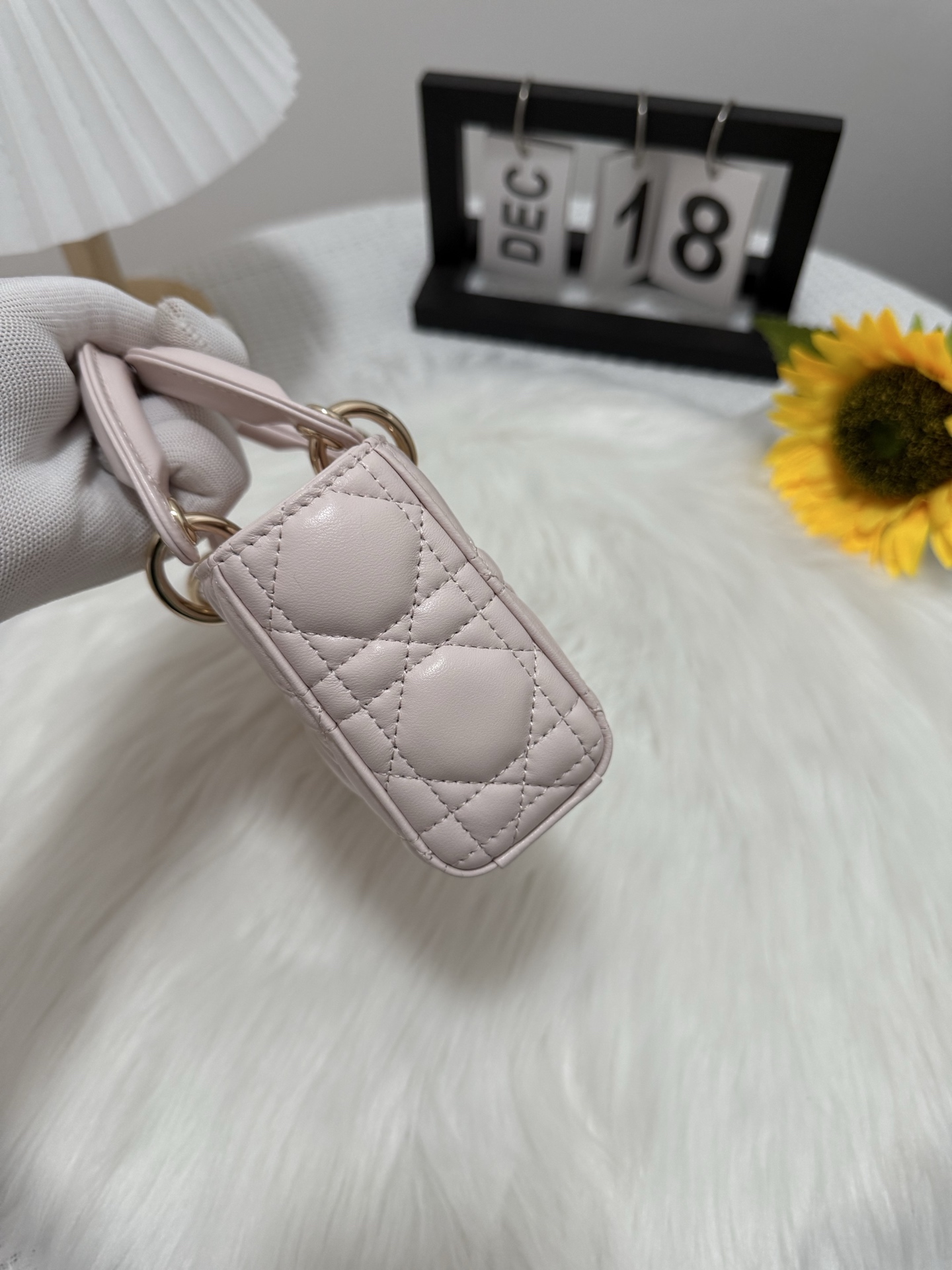 D-Joy Lady Bag, Lambskin, Sakura Pink, 16cm - Chic & Timeless Design 3 i1747587017060 7570 0 1