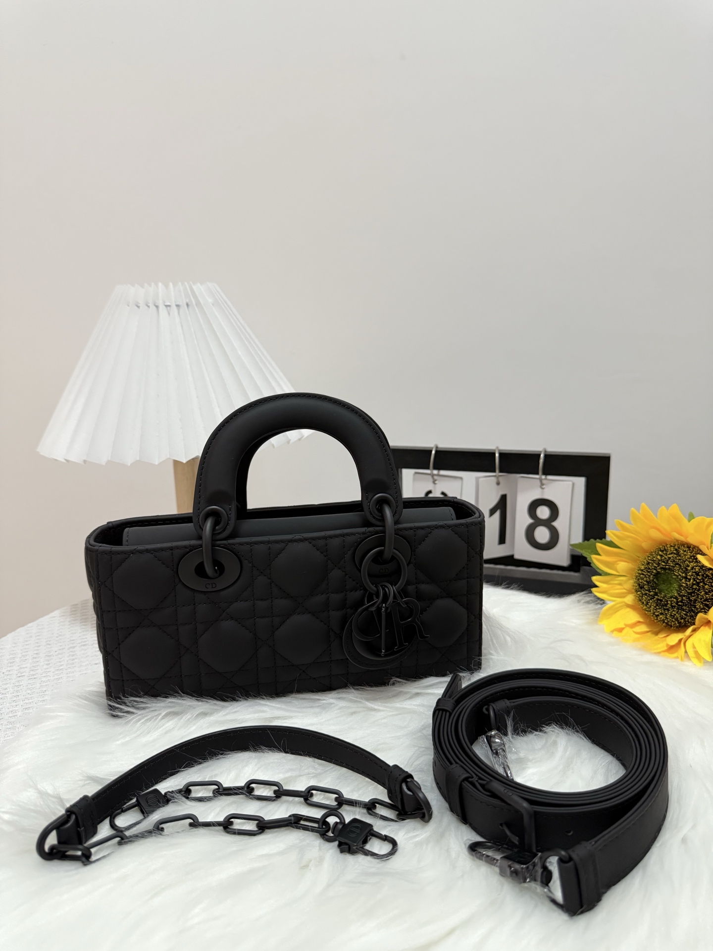Elegant Black D-Joy Lambskin Bag with Chic Cannage Stitching 9 i1747587794423 9668 0 8