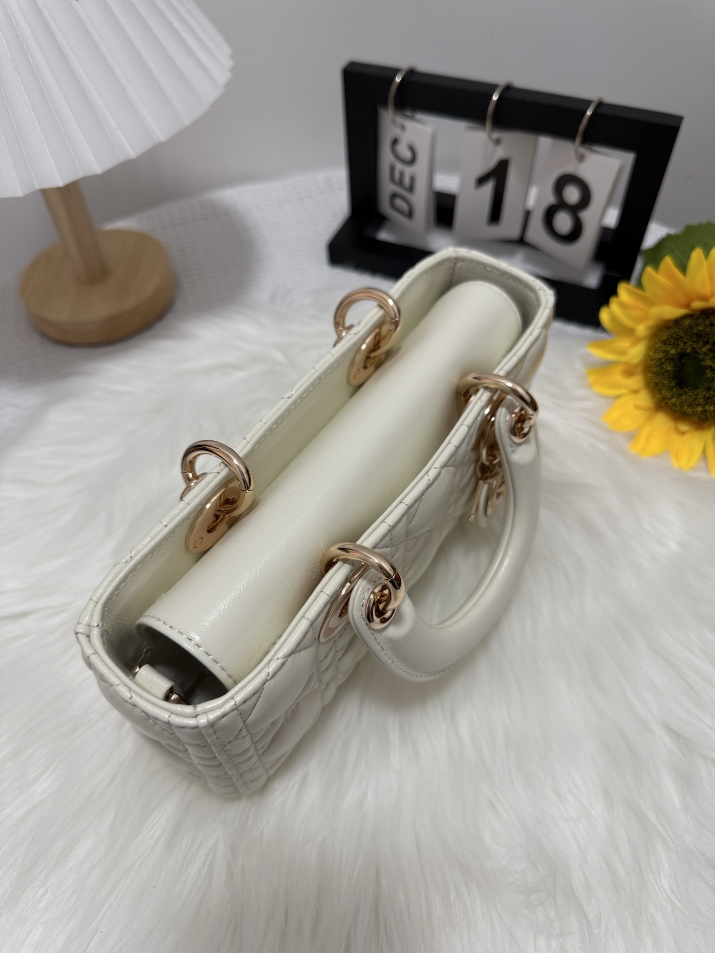 Dior D-Joy Small White Bag,Lambskin, Diamond Pattern, Gold-Tone Metal Charms 5 i1747588092230 5623 0 4