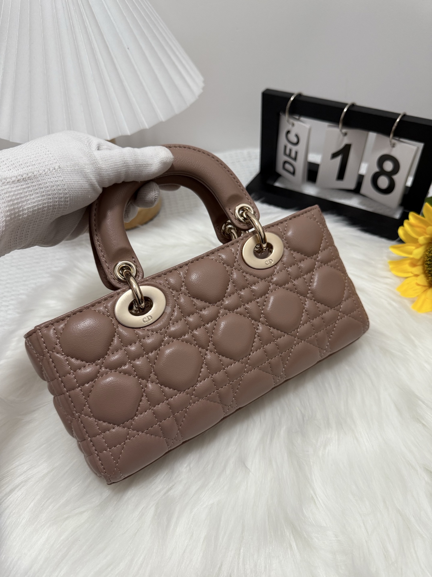 Elegant Quilted Lambskin Top Handle Bag with Dual Straps 4 i1747588108004 556 0 2