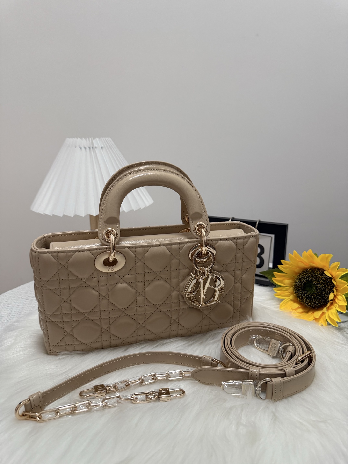 D-Joy Lambskin Bag with Quilted Design & Detachable Straps 10 i1747588780491 6792 0 8
