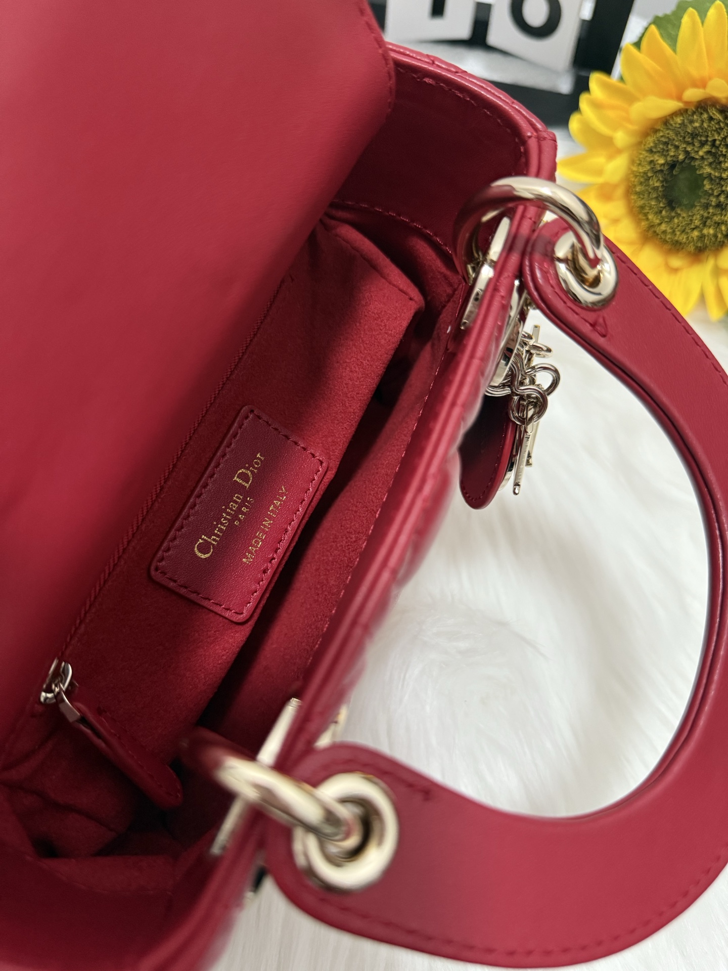 Dior Lady Dior Mini Bag Cherry Red Lambskin with Cannage Stitching 6 i1747589349774 9954 0 5