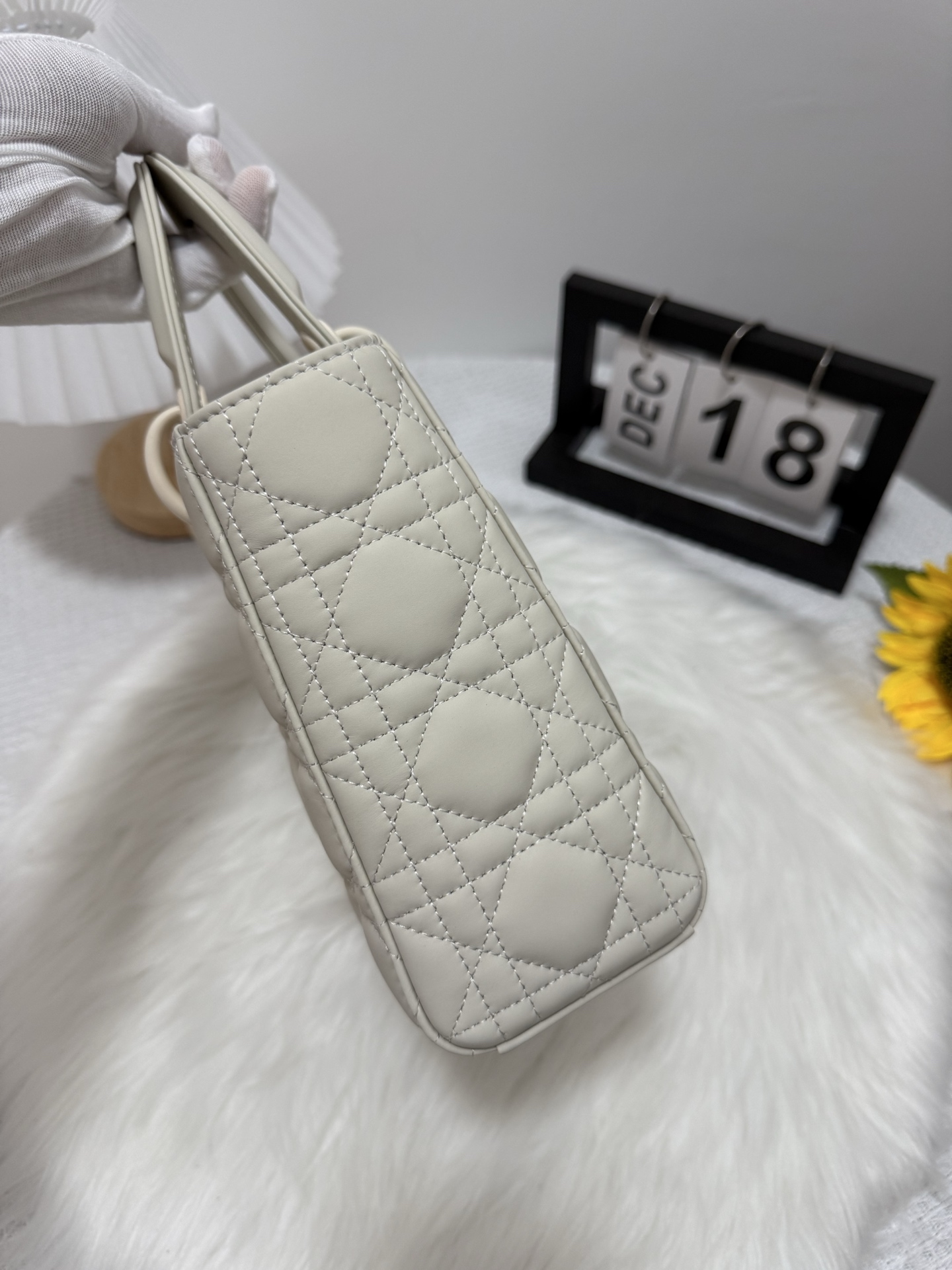 Lady Dior Mini Bag - White Lambskin with Cannage Stitching 3 i1748151687223 1521 0 1