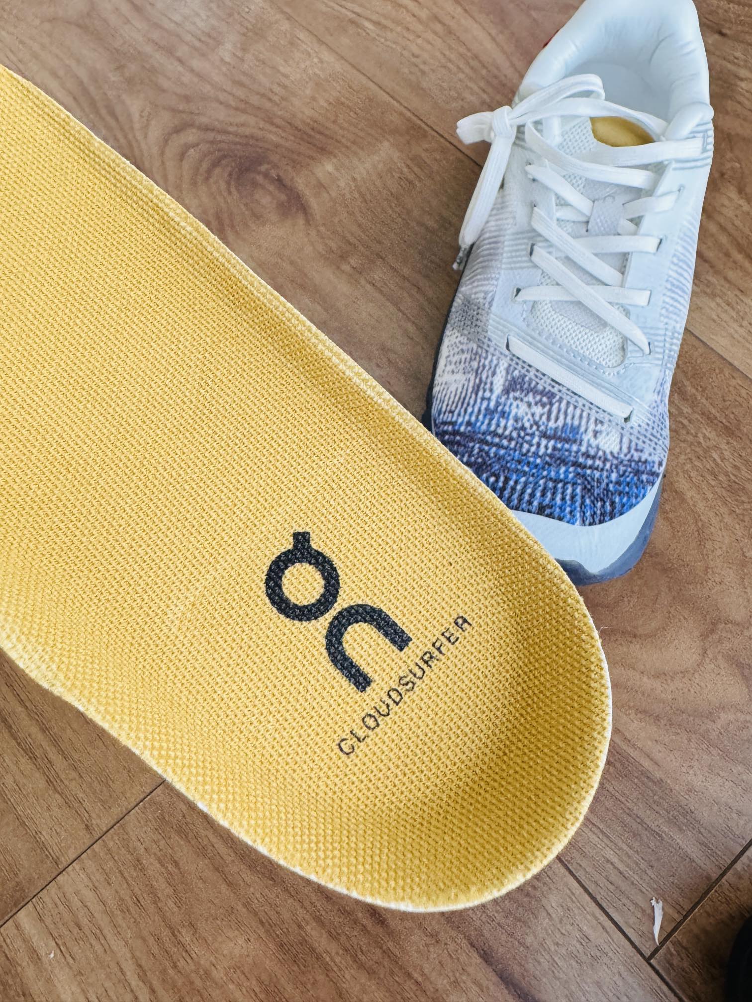 The padded heel and internal bootie construction provide cushioned - Comprehensive 4