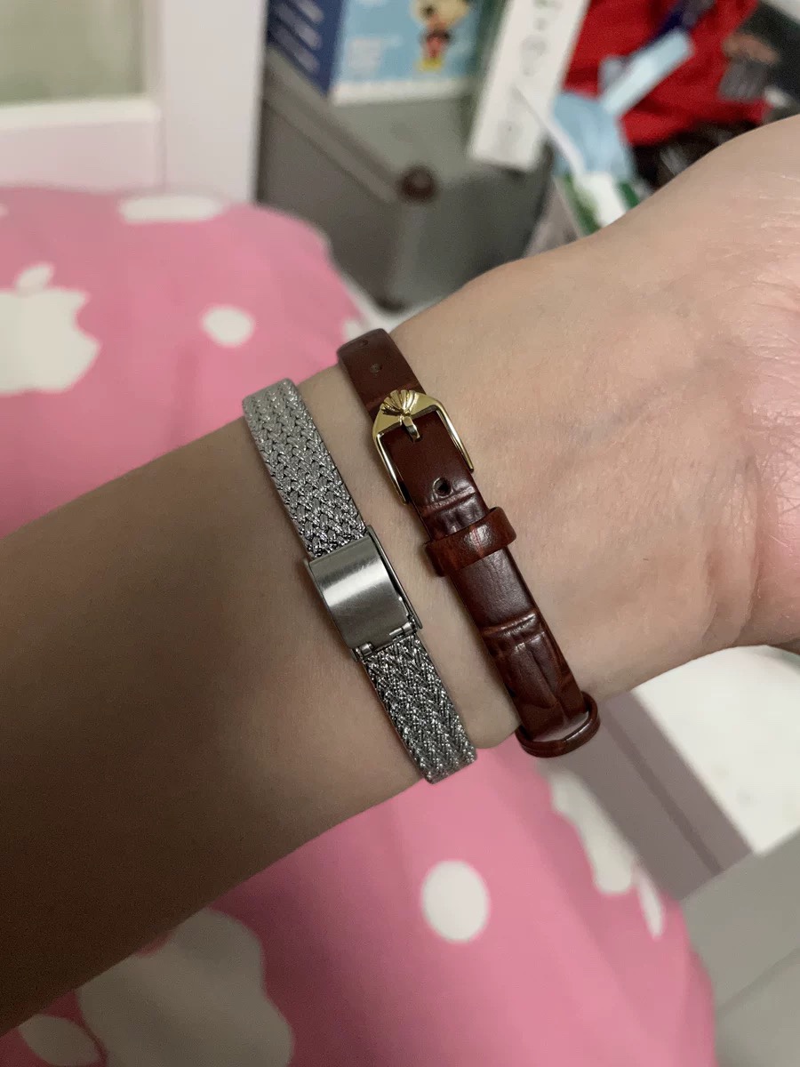 都是一个真实的客人评价图可以看到不挑光线不摆拍的情况下,仍然能看到这个手表的绝美之处 8