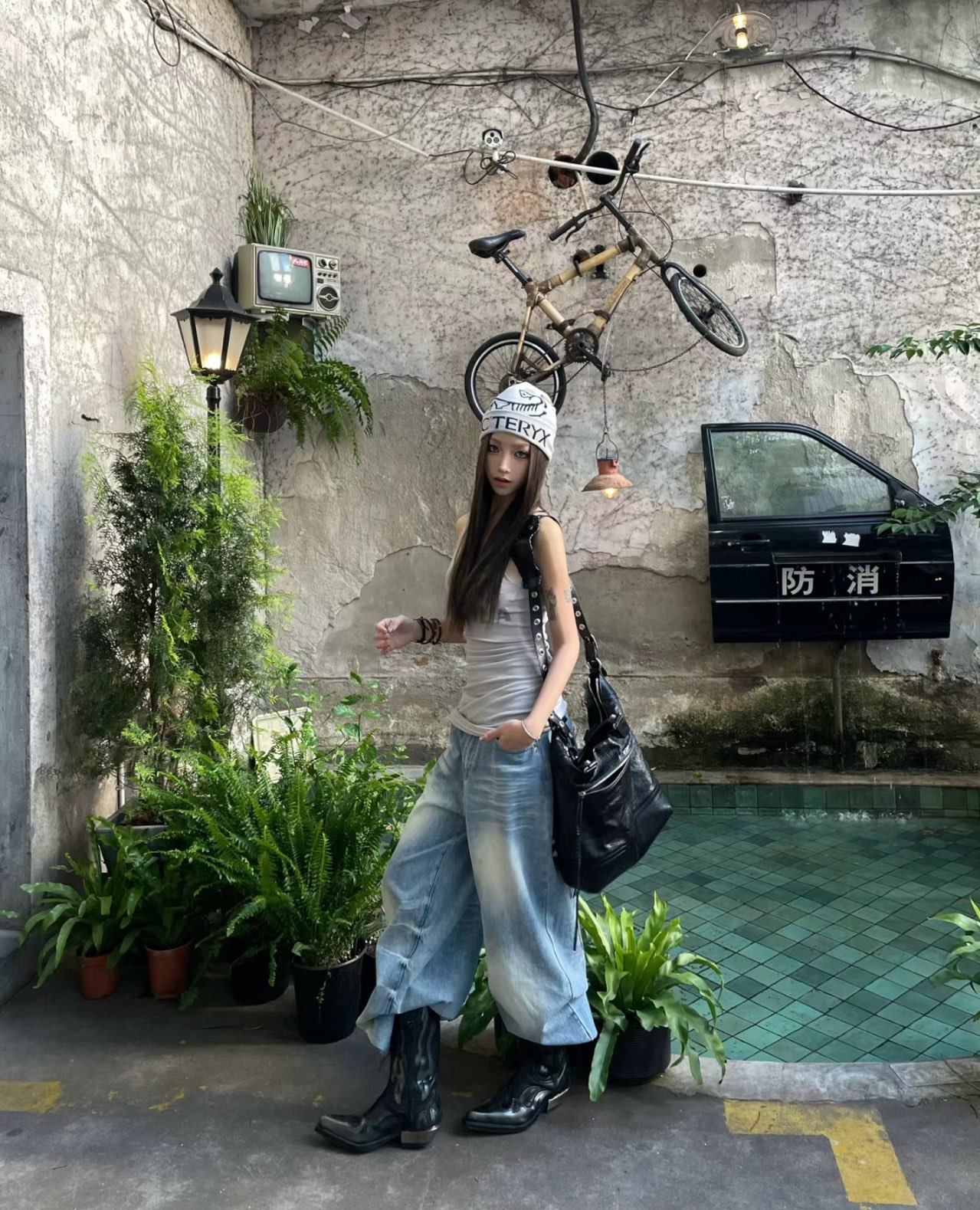 这类毛线帽做阔边设计戴上后可以覆盖头部及耳朵 5