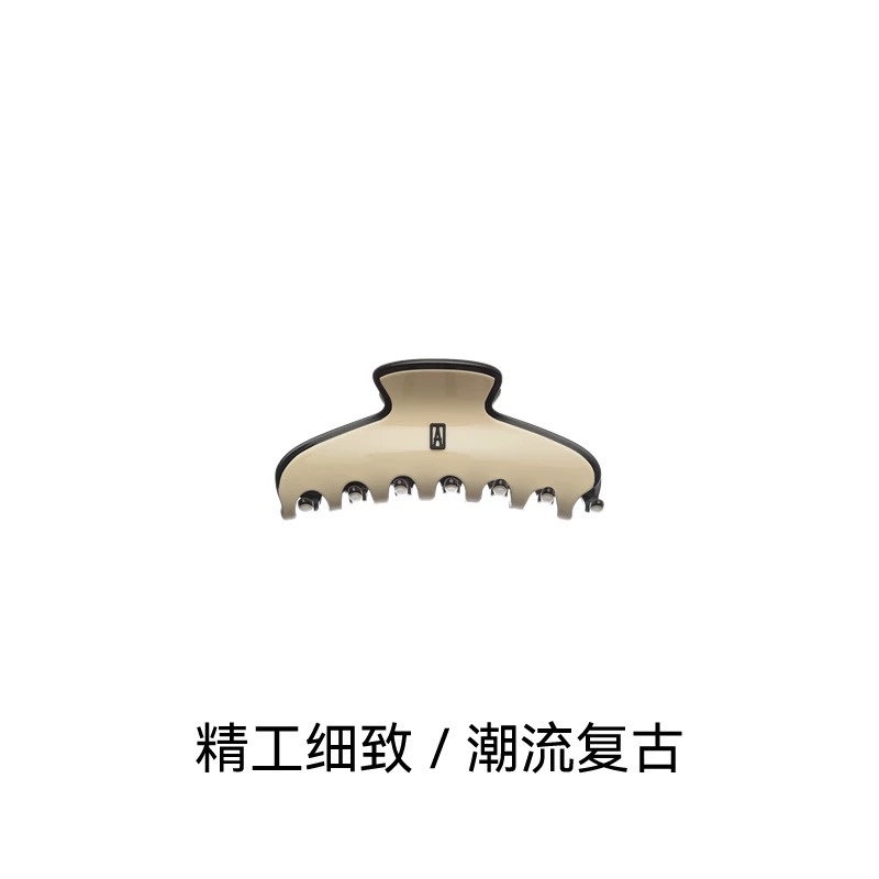原来它就是被时代周刊评为 #发饰 里的“爱马仕 6