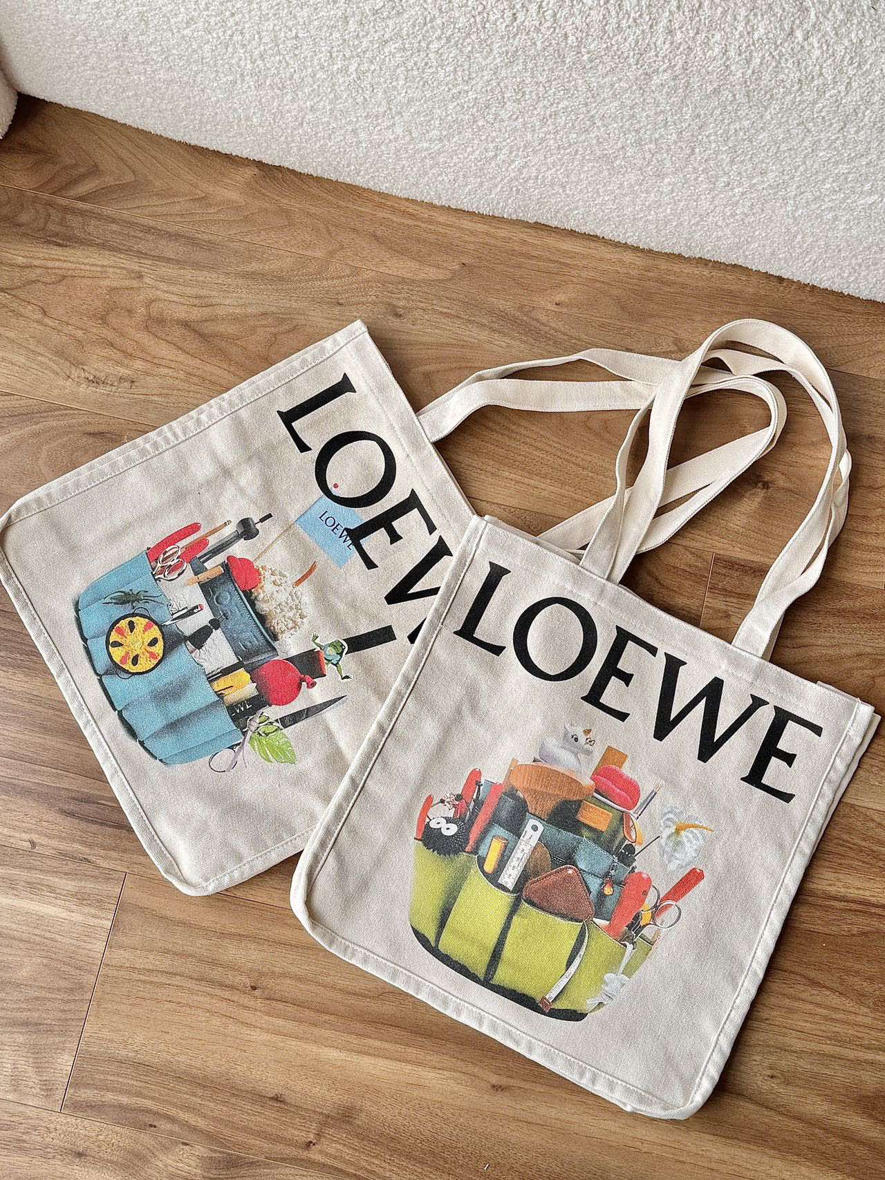 LOEWE Canvas Handbag - Comprehensive
