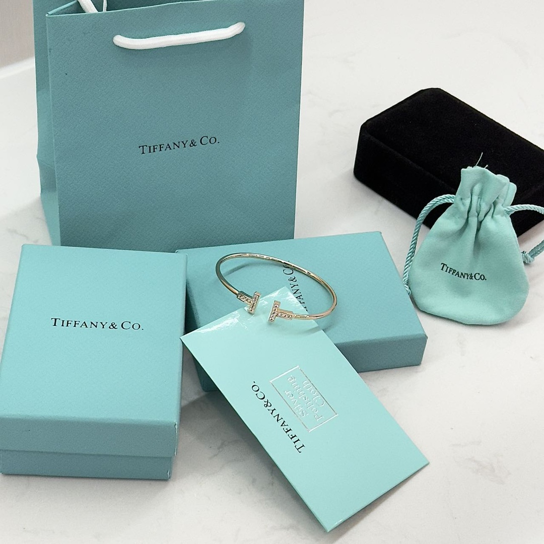 Tiffany T Diamond Wire Open Bracelet - Comprehensive 5